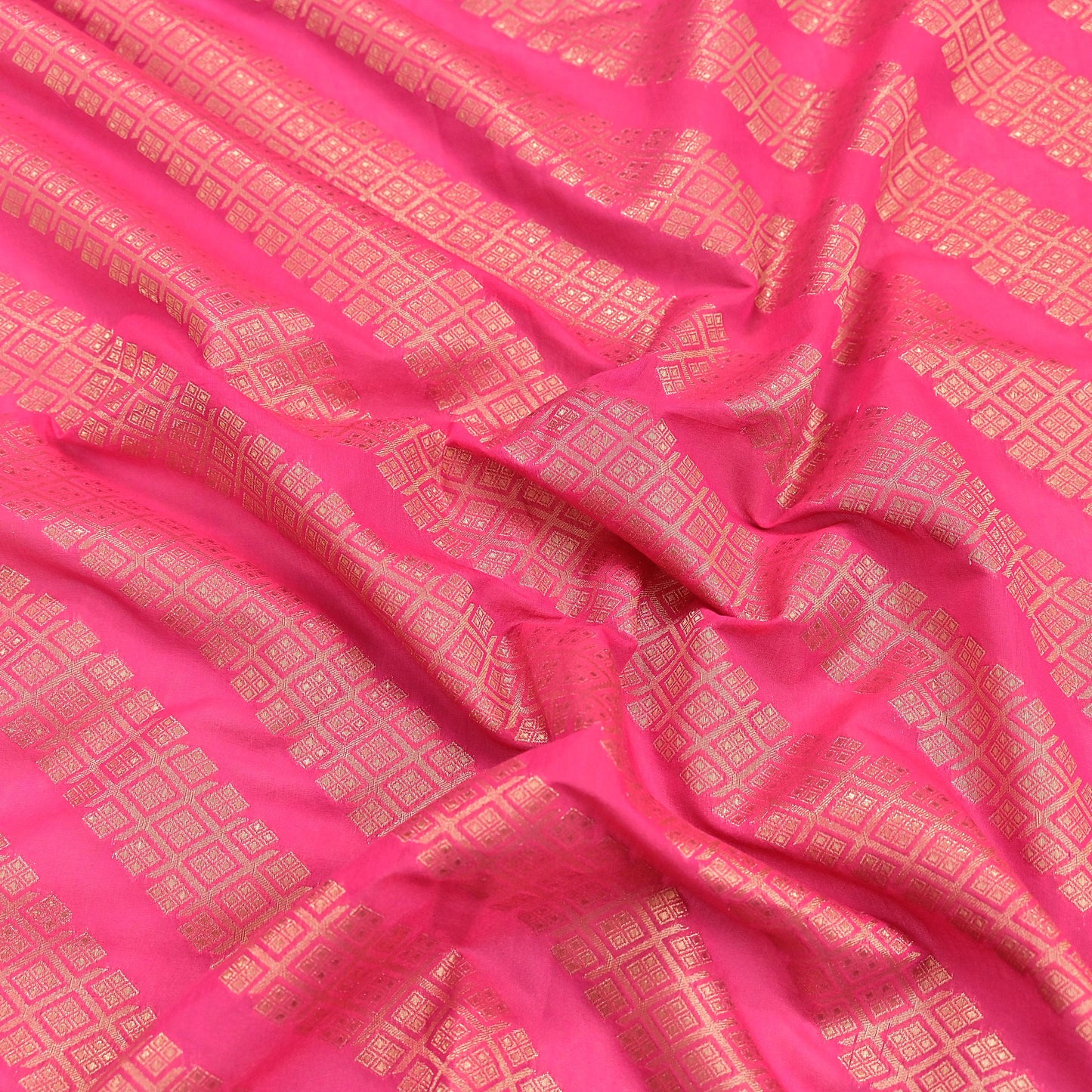 Indian Vintage Pink Chanderi Brocade Dupatta Floral Zari Woven Scarf veil fringes work