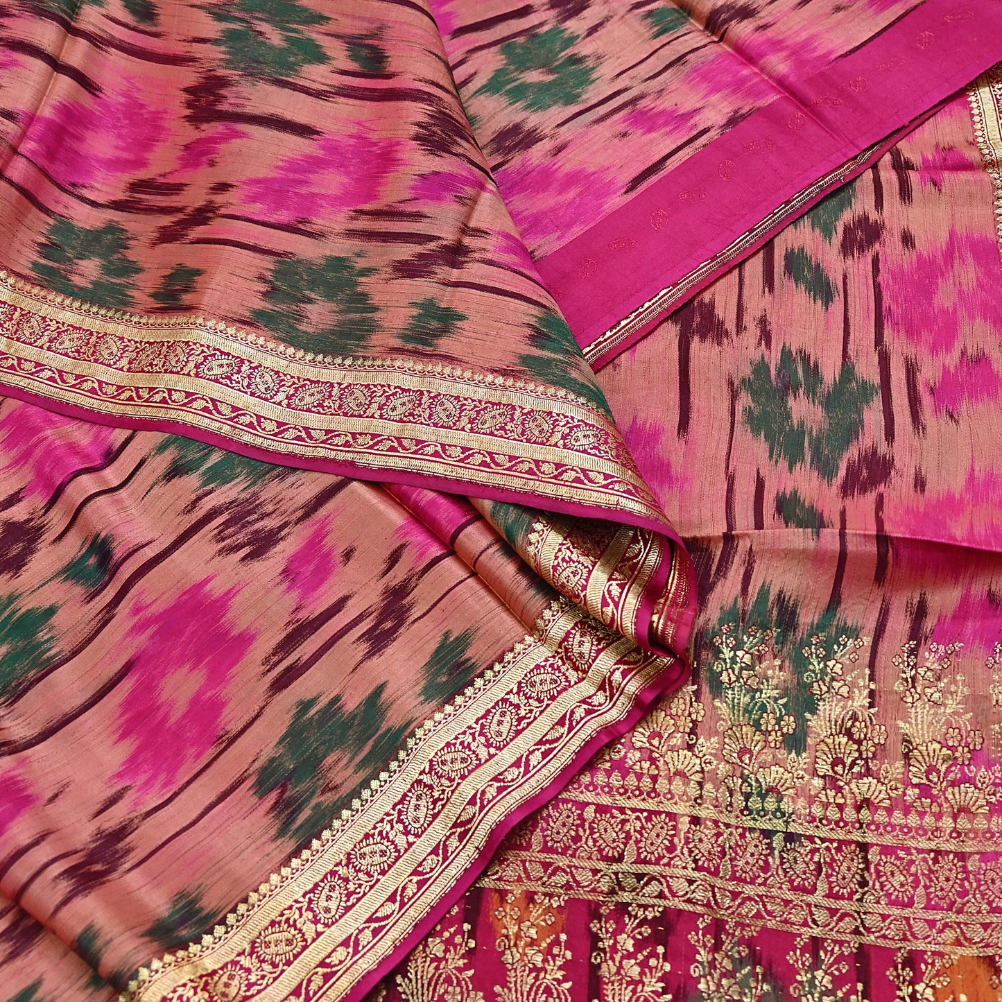 Indian Vintage Multi & Peach Heavy Wedding Saree Pure Satin Silk Woven Brocade Banarasi Sarees Sari Fabric Golden Zari 5Yd