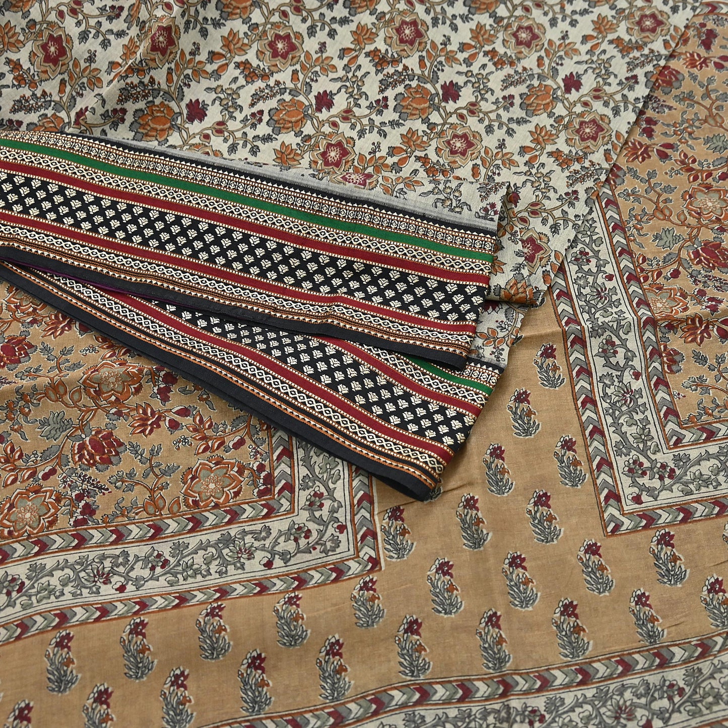 Indian Vintage Gray & Brown Saree Blend Cotton Printed Indian Sari Craft Soft Fabric 5Yard Sewing Sarong Wrap Floral Floral