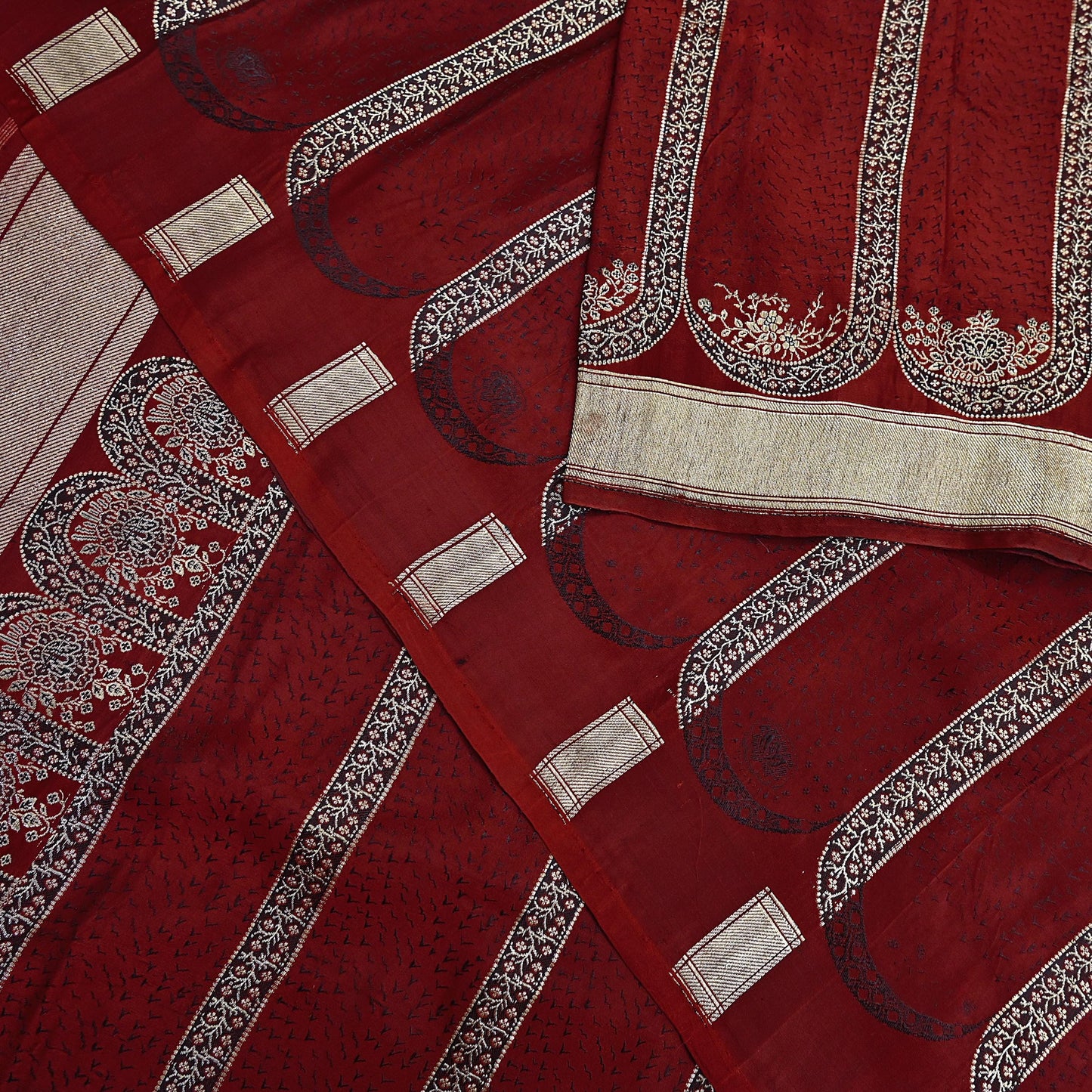 Vintage Banarasi Saree Pure Satin Silk Woven Brocade Zari Fabric Maroon Heavy Craft Sari 5 Yards Indian Antique Textile Dress Making