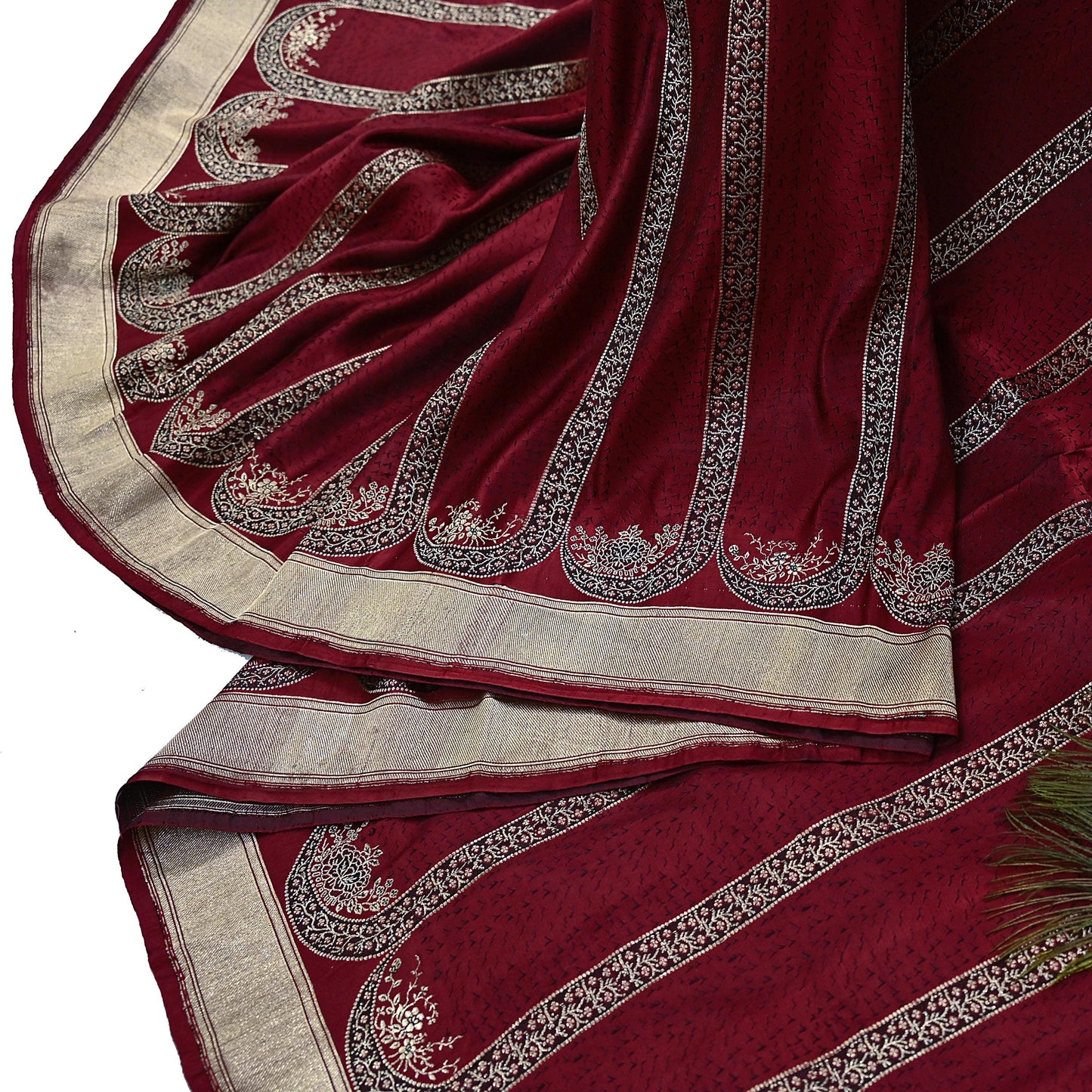 Vintage Banarasi Saree Pure Satin Silk Woven Brocade Zari Fabric Maroon Heavy Craft Sari 5 Yards Indian Antique Textile Dress Making