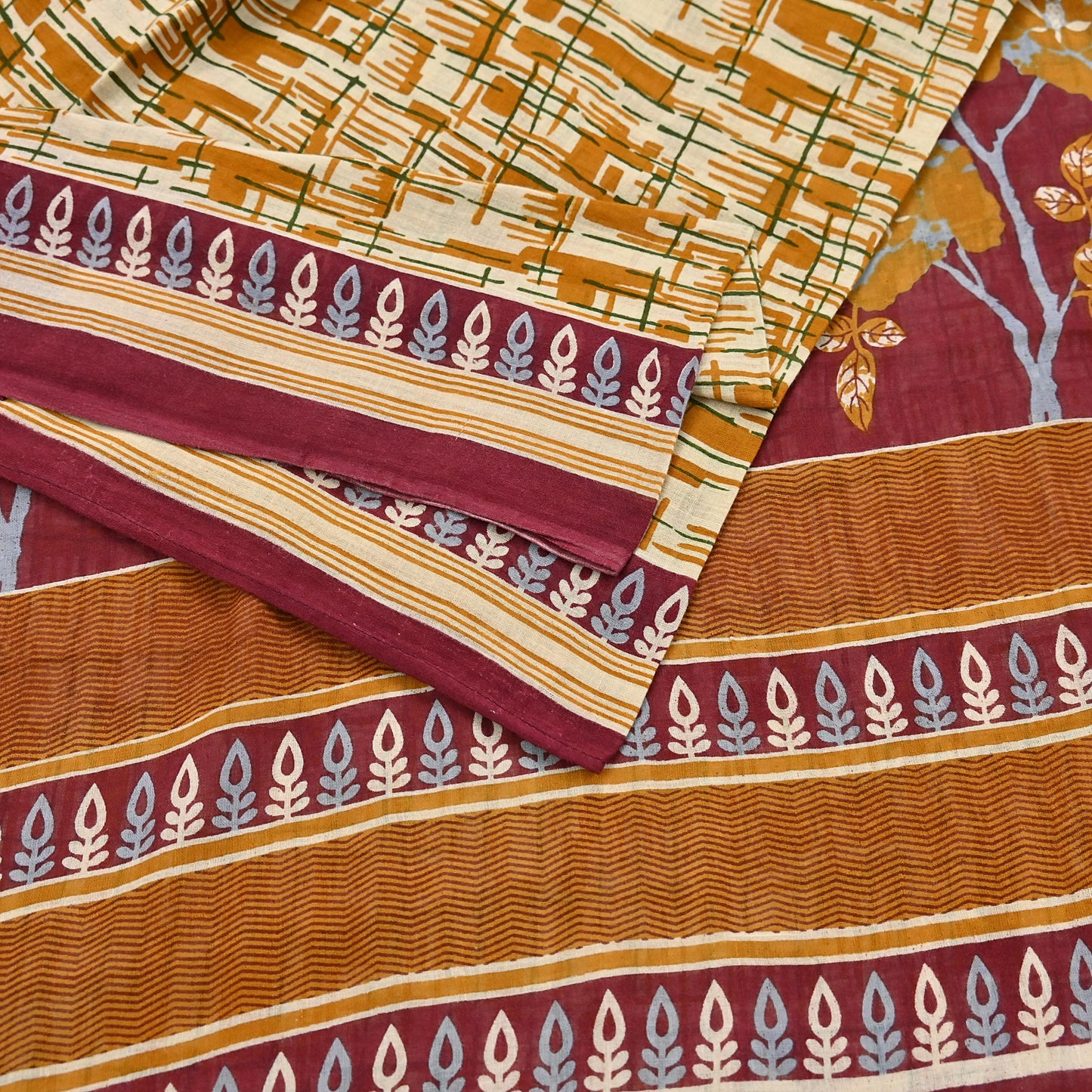 Indian Vintage Sari Ivory, Mustard Printed Pure Cotton Sarees 5Yd Craft Fabric Soft Sewing Sarong Wrap Boho Upcycle quilting Dress making