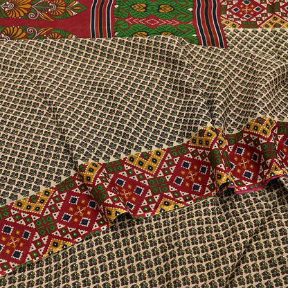 Indian Vintage Beige & red Saree Printed 100% Pure Cotton Sari Craft Fabric 5Yd Soft Sewing Sarong Wrap Dress Making Quilting