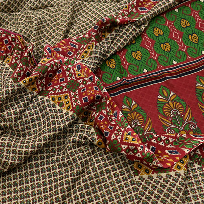 Indian Vintage Beige & red Saree Printed 100% Pure Cotton Sari Craft Fabric 5Yd Soft Sewing Sarong Wrap Dress Making Quilting