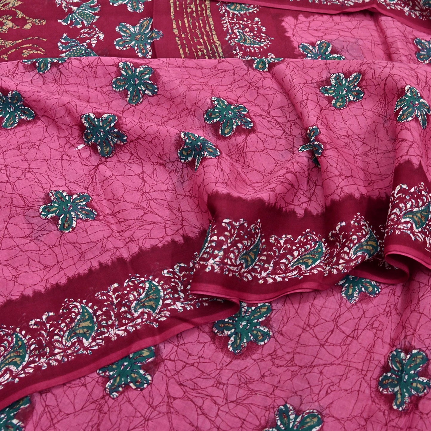 Indian Vintage Sari Pink & Red Batik Printed Saree 100% Pure Cotton 5Yd Craft Fabric Soft Sewing Sarong Wrap Boho Quilting Dress Making