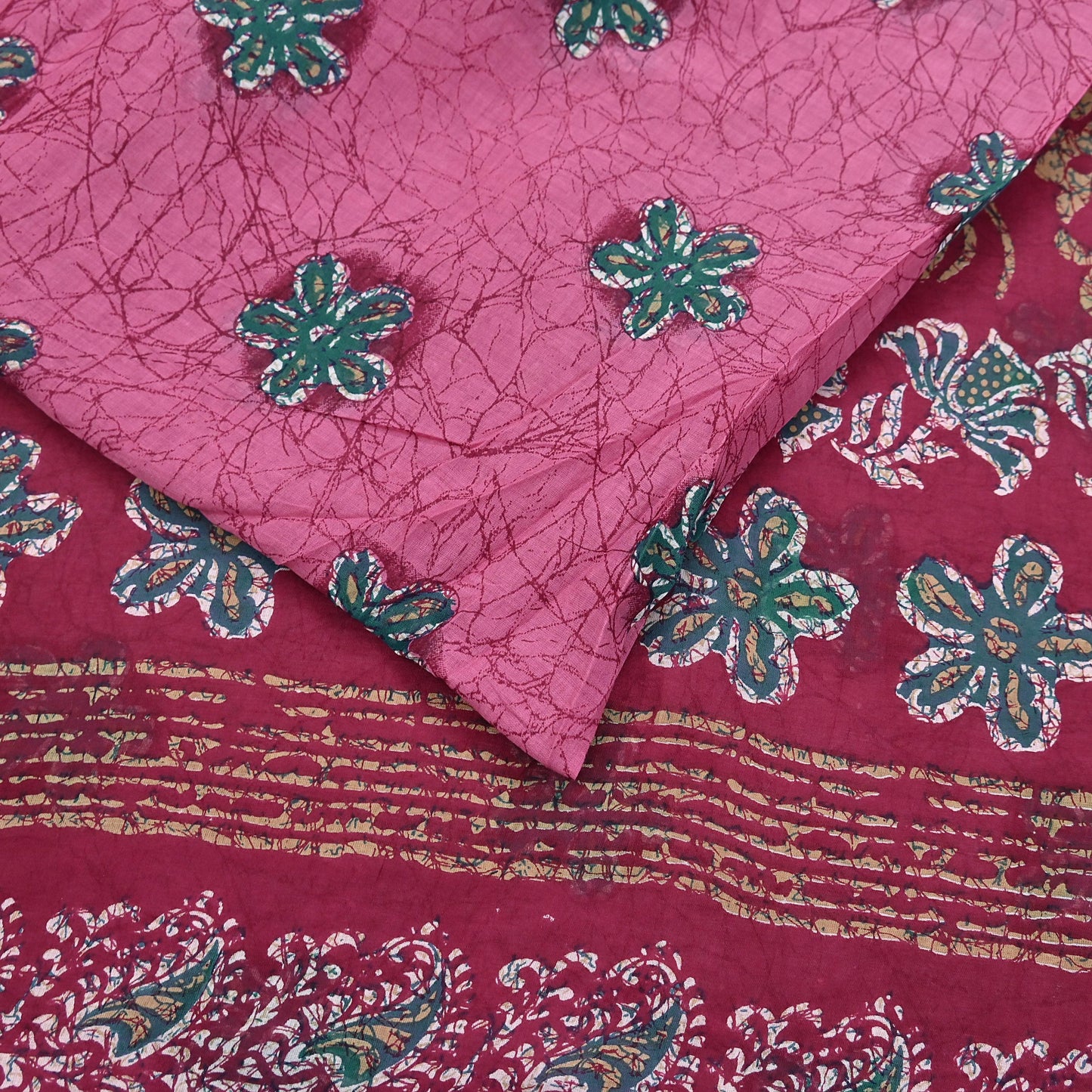Indian Vintage Sari Pink & Red Batik Printed Saree 100% Pure Cotton 5Yd Craft Fabric Soft Sewing Sarong Wrap Boho Quilting Dress Making