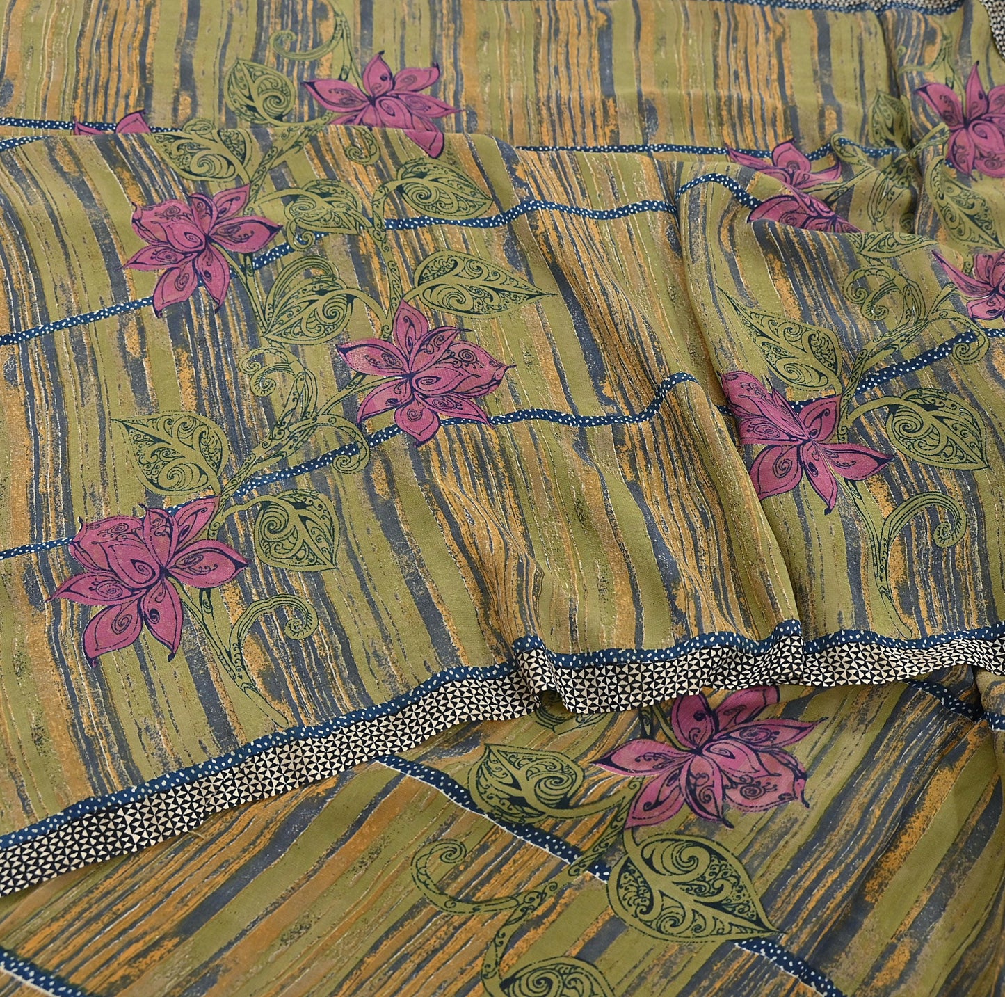 Indian Vintage Sari Green 100% Pure Georgette Silk Hand Printed Sarees Sewing 5yd Craft Fabric Soft Dress Designing for Crafting