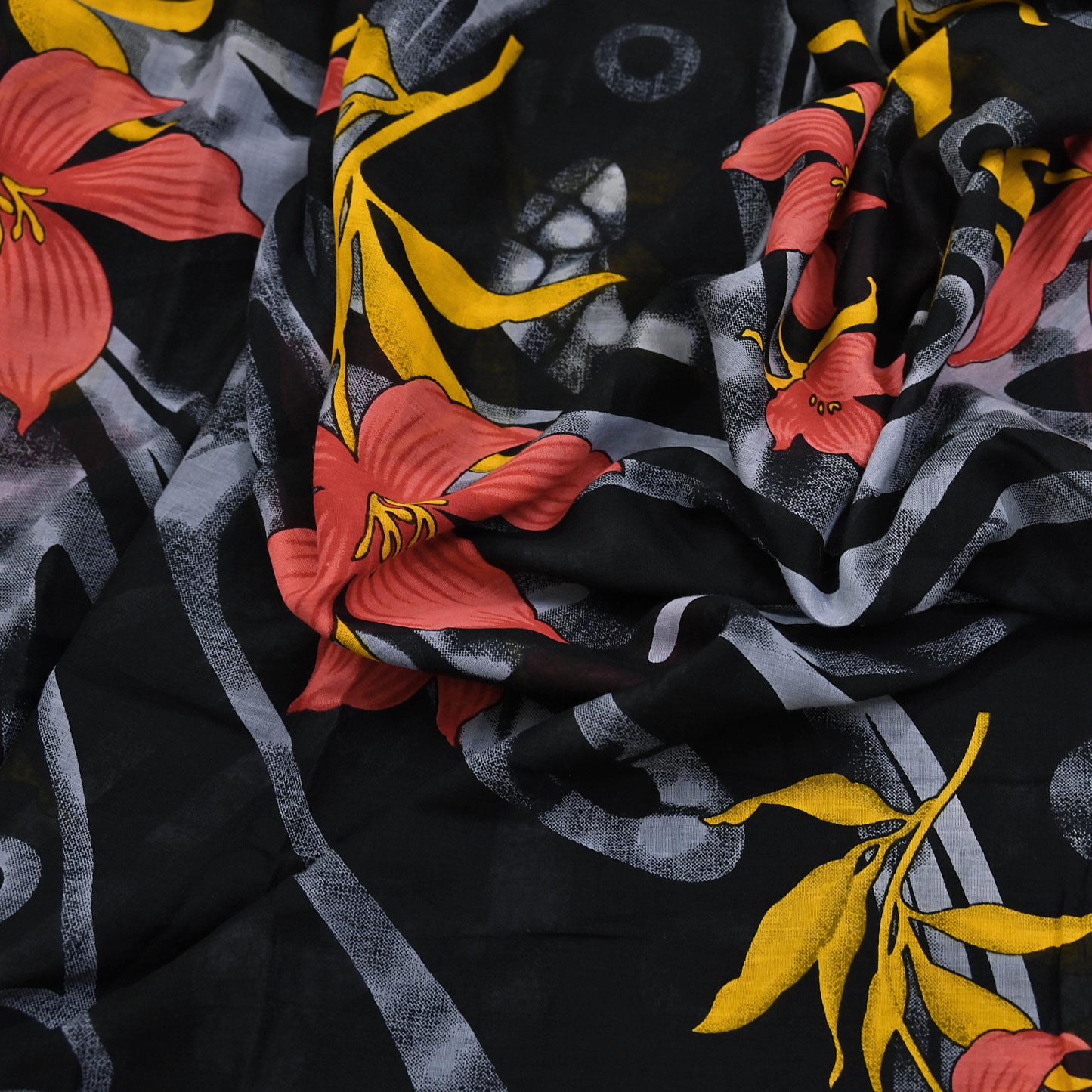 Indian Vintage Sari Gray & Black Printed Pure Cotton Sarees Fabric Floral 5Yd Sarong Wrap Boho Fabric Kimono Soft Dress making Crafting