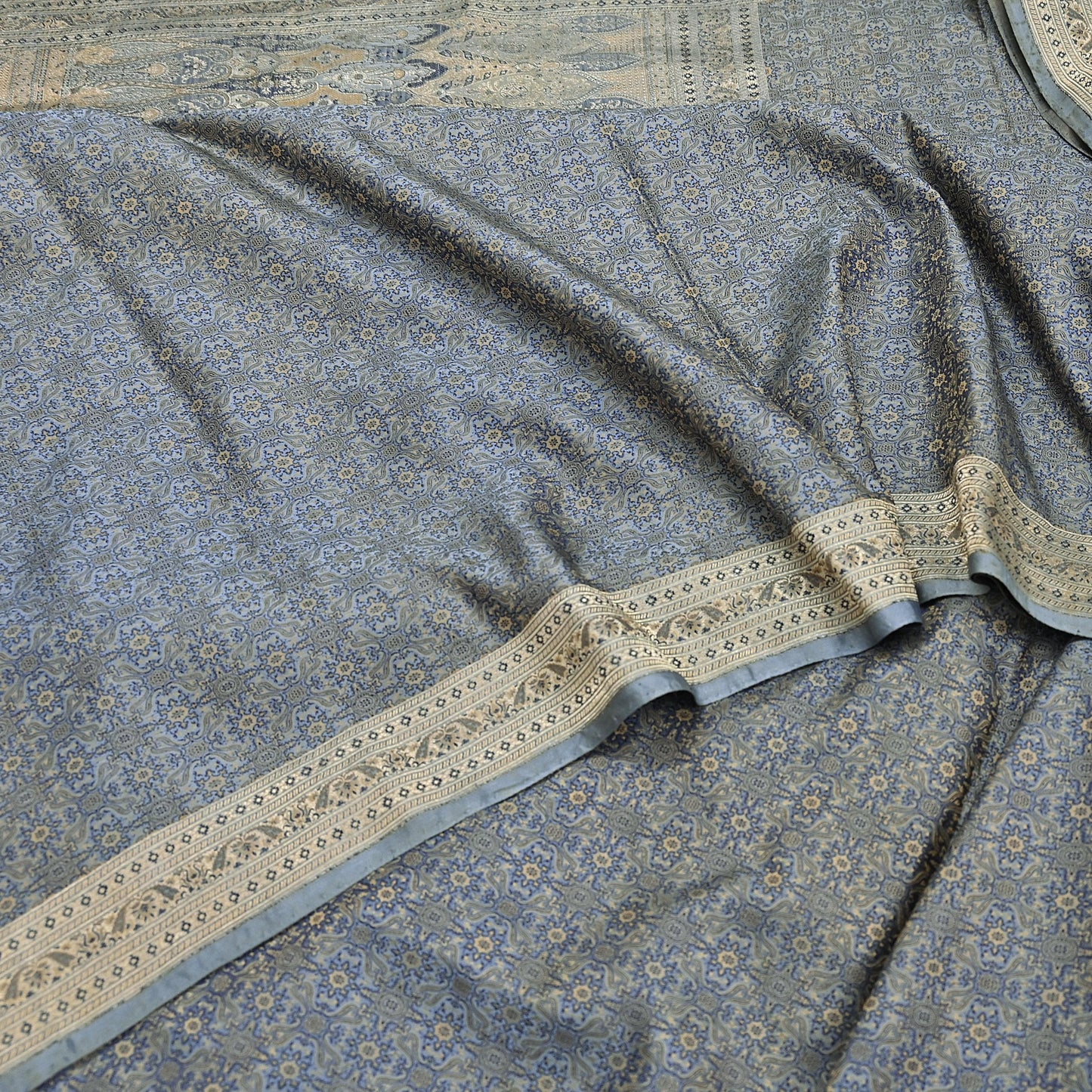Indian Vintage Sari Gray Heavy Pure Satin Silk Woven Banarasi Tanchoi Saree 5Yd Ethnic Craft Fabric Upcycle Bridal Heavy Sarees