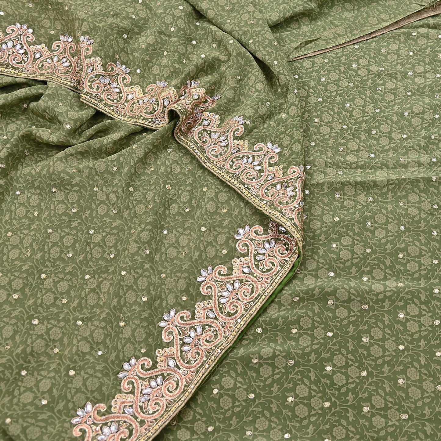 Indian Vintage Heavy Sari Green Pure Crepe Silk Hand Embroidered Sarees Craft Fabric 5Yd Sewing Zardozi Dress making