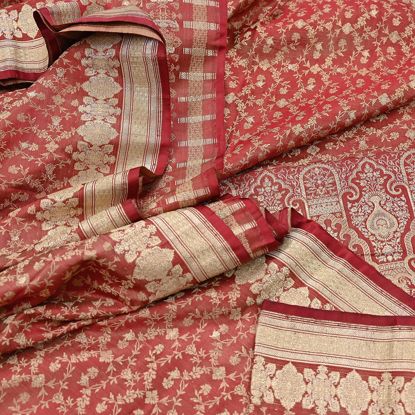 Indian Vintage Sari Red Heavy Pure Silk Woven Banarasi Brocade Saree Fabric 5Yd Ethnic Dress making Crafting Bollywood Dress Designing