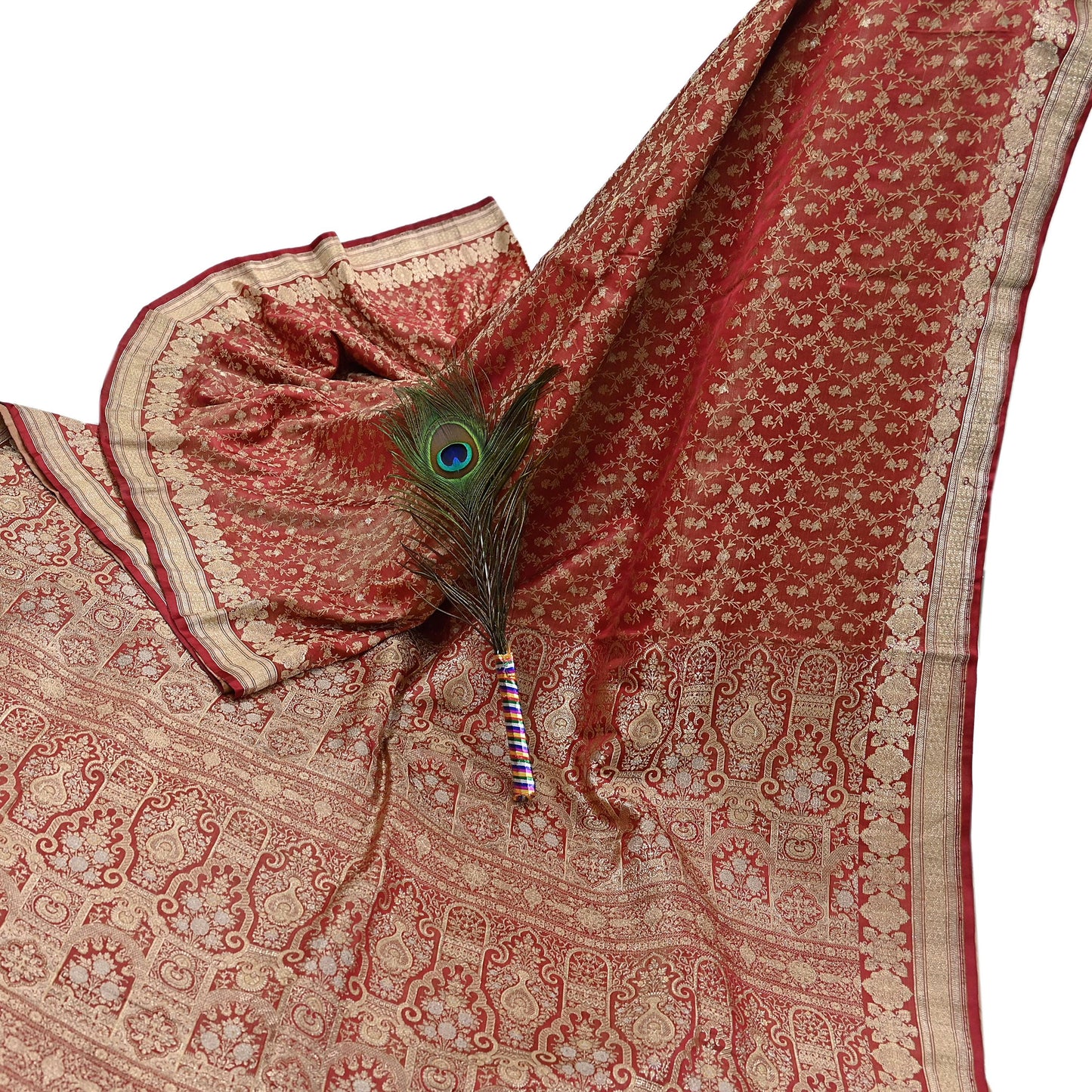 Indian Vintage Sari Red Heavy Pure Silk Woven Banarasi Brocade Saree Fabric 5Yd Ethnic Dress making Crafting Bollywood Dress Designing