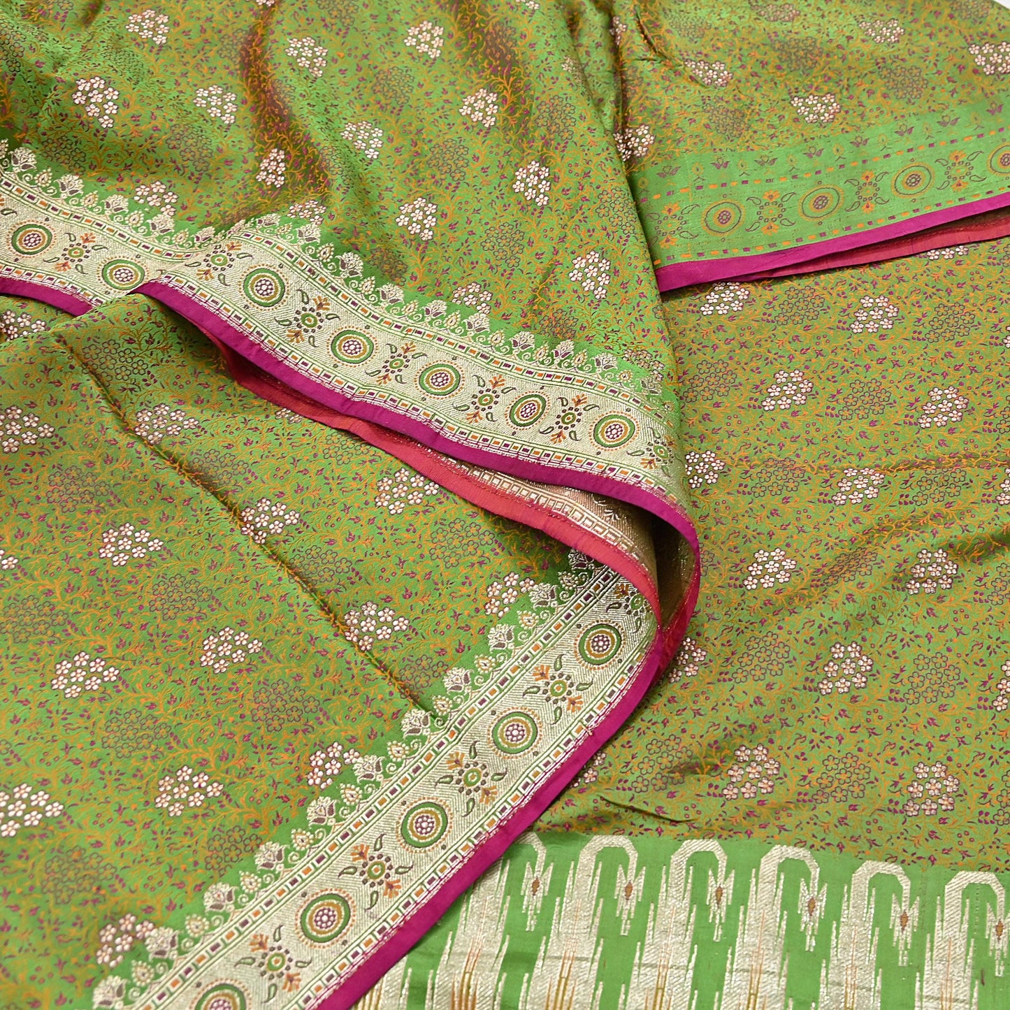 Indian Vintage Sari Green Heavy Pure Satin Silk Woven Banarasi Tanchoi Saree 5Yd Ethnic Craft Fabric Upcycle Bridal Heavy Sarees