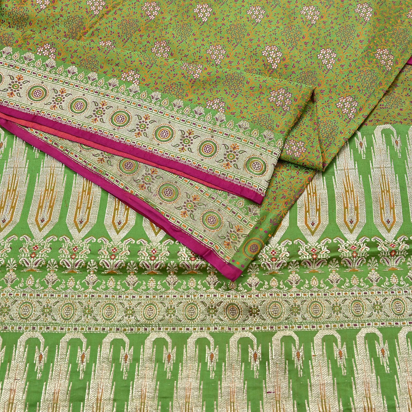 Indian Vintage Sari Green Heavy Pure Satin Silk Woven Banarasi Tanchoi Saree 5Yd Ethnic Craft Fabric Upcycle Bridal Heavy Sarees