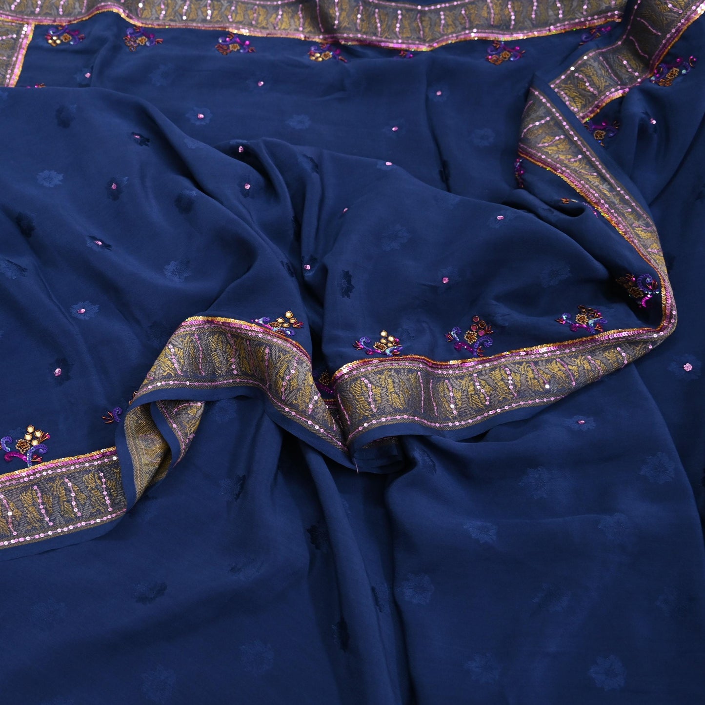 Indian Vintage Heavy Sari Blue Pure Crepe Silk Hand Embroidered Sarees Craft Fabric 6Yd Sewing Zardozi Dress making