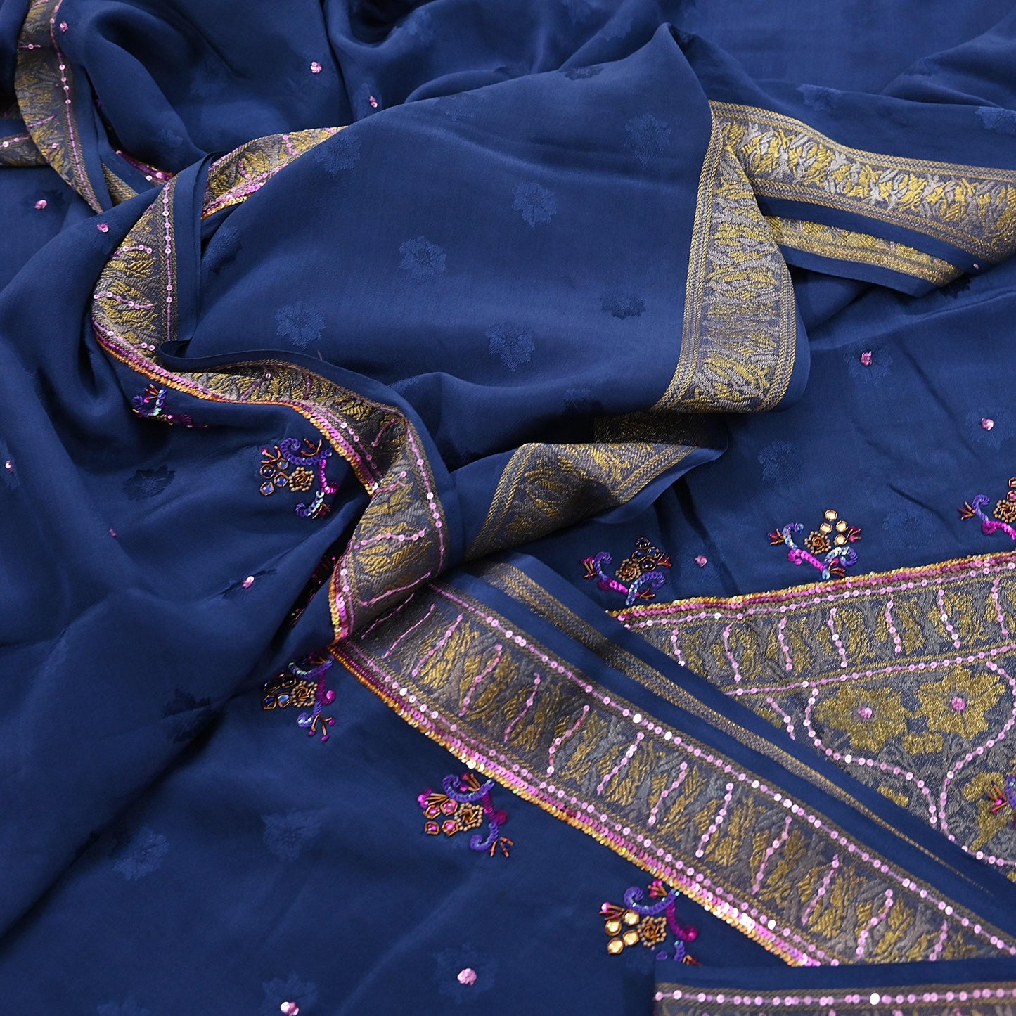 Indian Vintage Heavy Sari Blue Pure Crepe Silk Hand Embroidered Sarees Craft Fabric 6Yd Sewing Zardozi Dress making