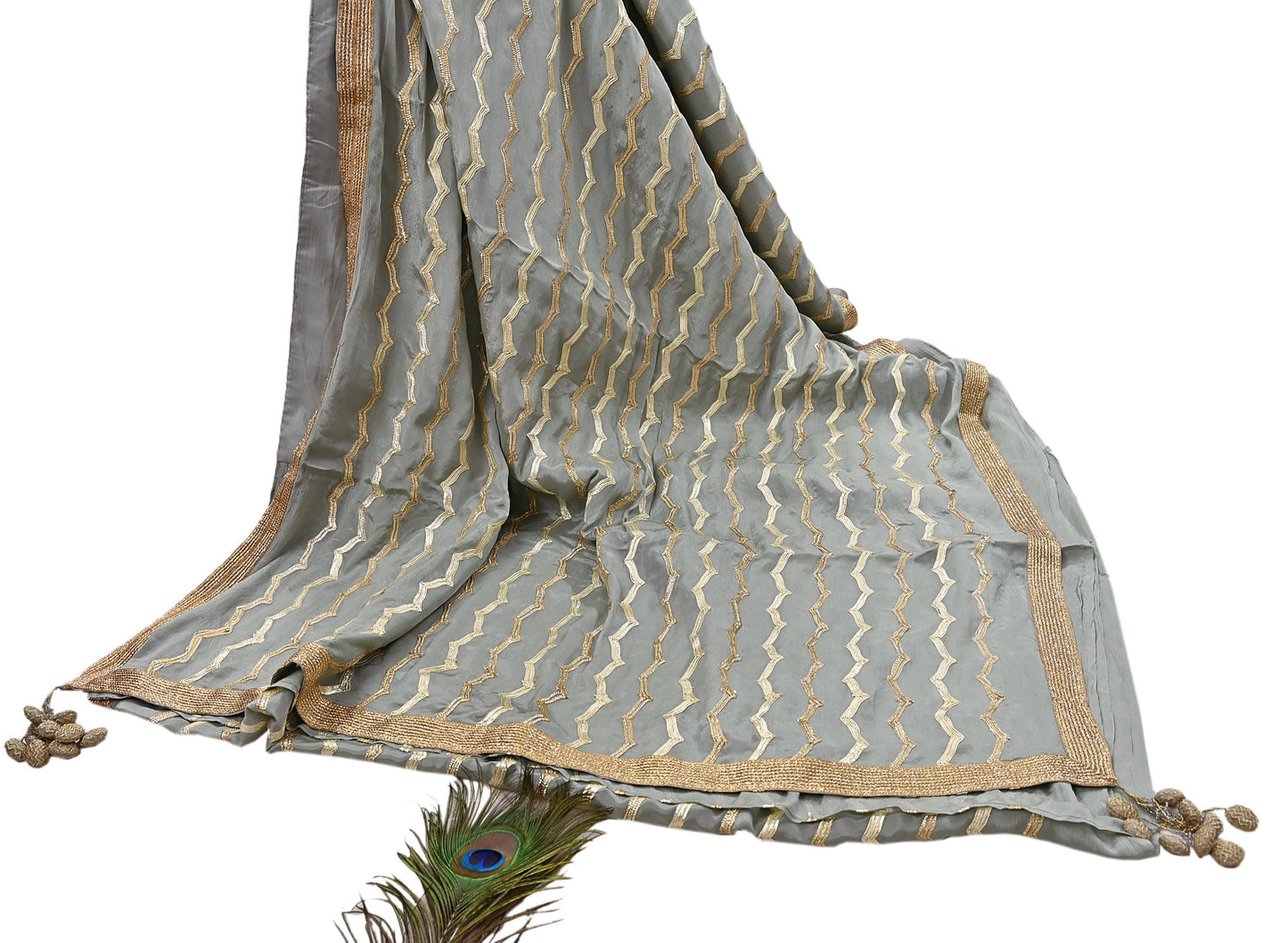 Indian Pre-owned Heavy Sari Gray Pure Silk Hand Embroidered gota patti Sarees Designer Abu Jani 6Yd Sewing Ethnic Sarees