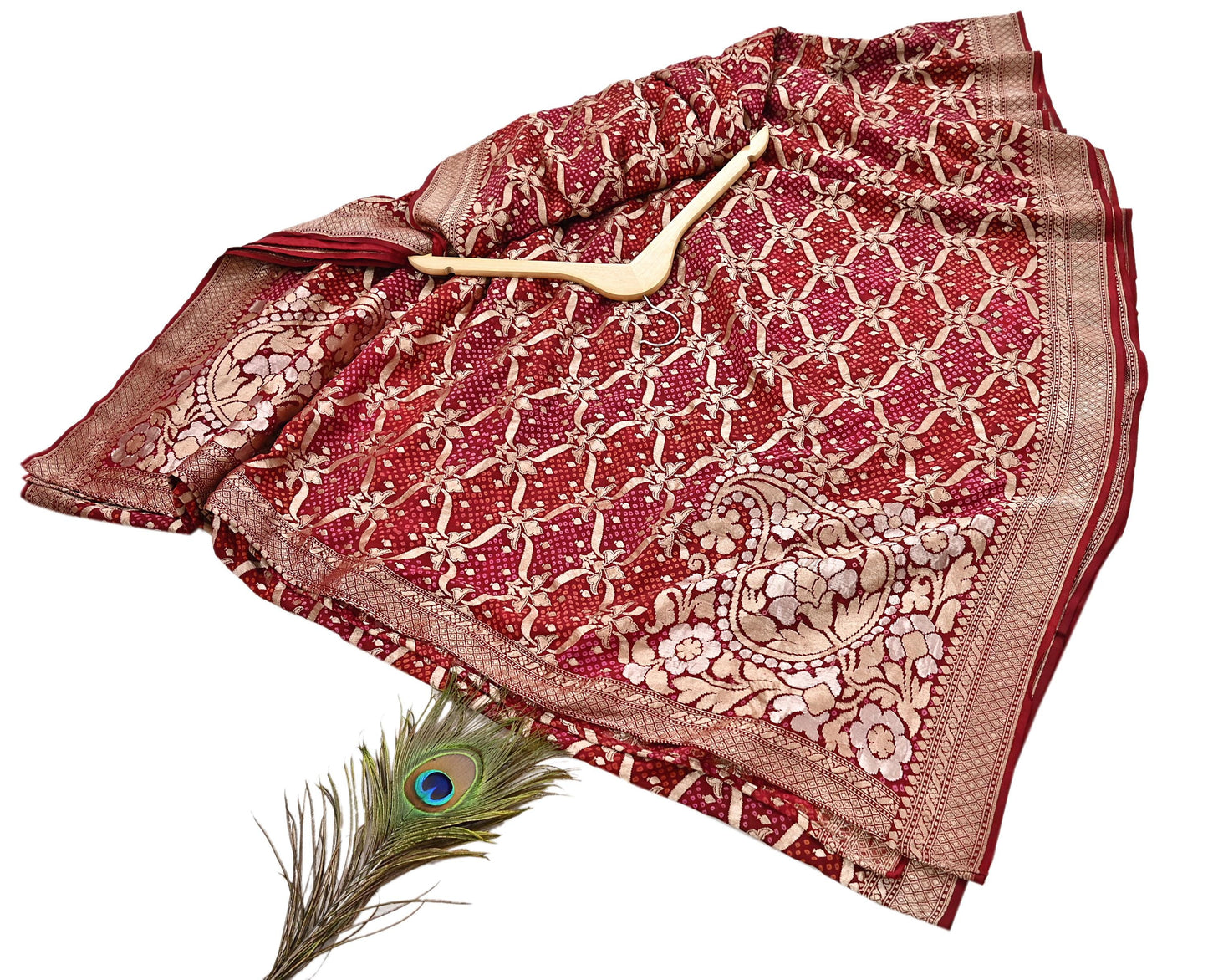 Indian Pre-Owned Sari Maroon Pure silk Hand Woven Bandhani Sarees Ethnic Zari Wedding Saree