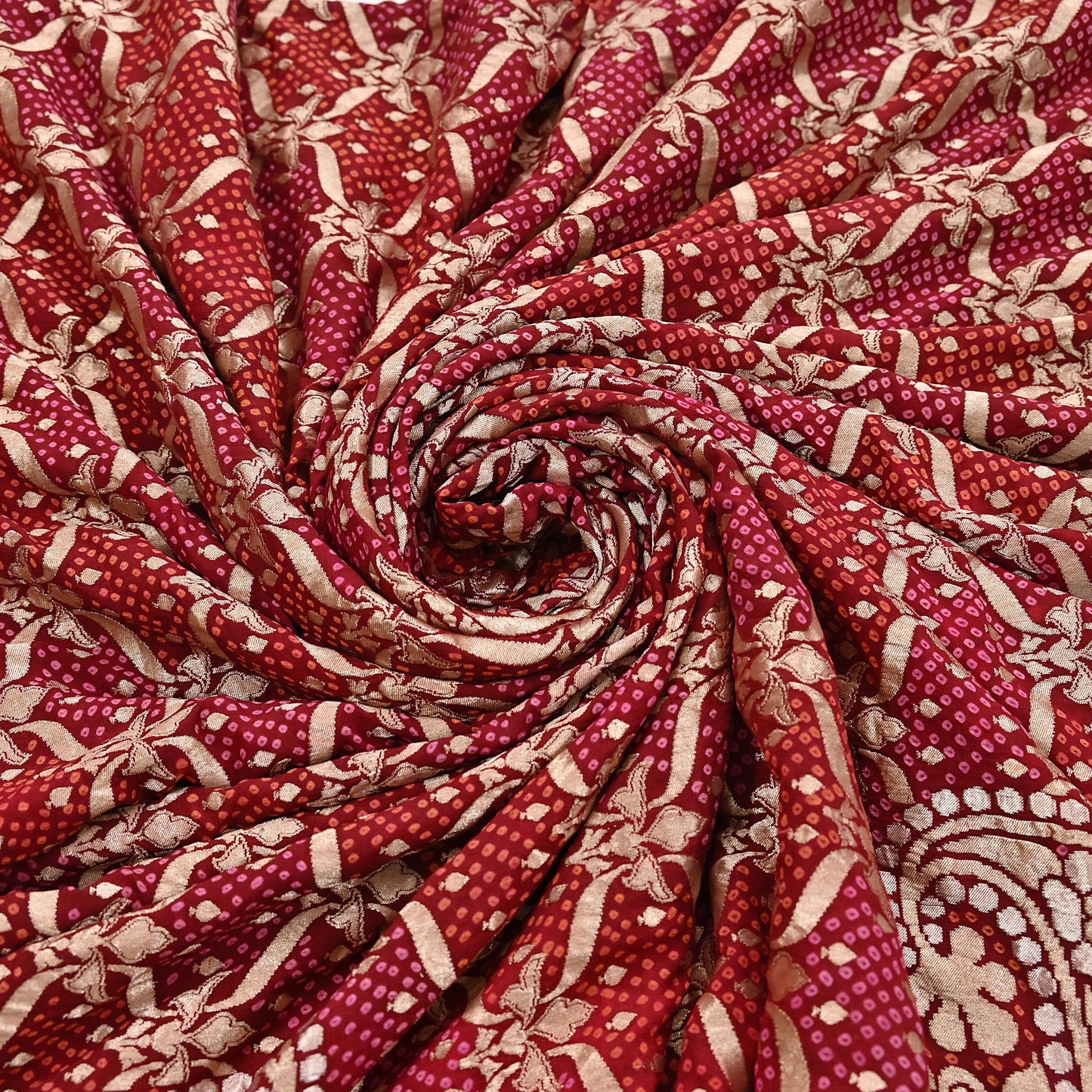 Indian Pre-Owned Sari Maroon Pure silk Hand Woven Bandhani Sarees Ethnic Zari Wedding Saree