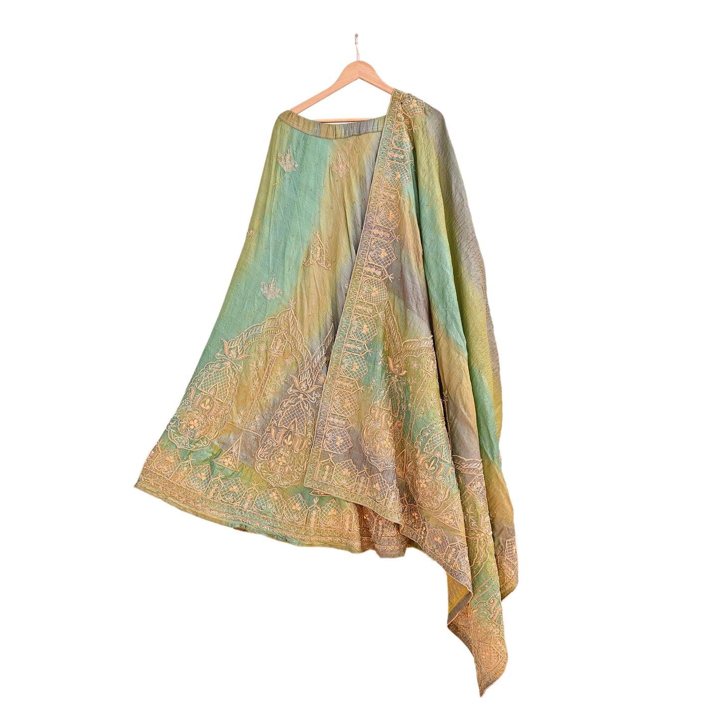 Indian Vintage Heavy Green Pure Silk Hand Embroidered Lehenga/Dupatta party Wear Zardozi/ Dabka, Zari