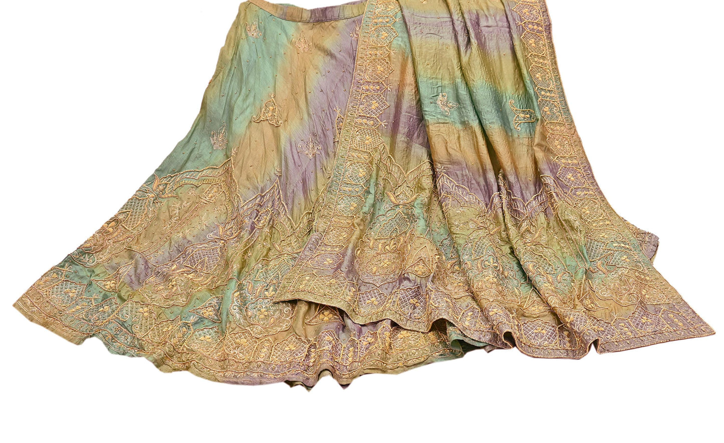Indian Vintage Heavy Green Pure Silk Hand Embroidered Lehenga/Dupatta party Wear Zardozi/ Dabka, Zari