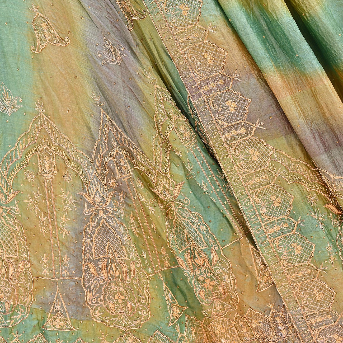 Indian Vintage Heavy Green Pure Silk Hand Embroidered Lehenga/Dupatta party Wear Zardozi/ Dabka, Zari