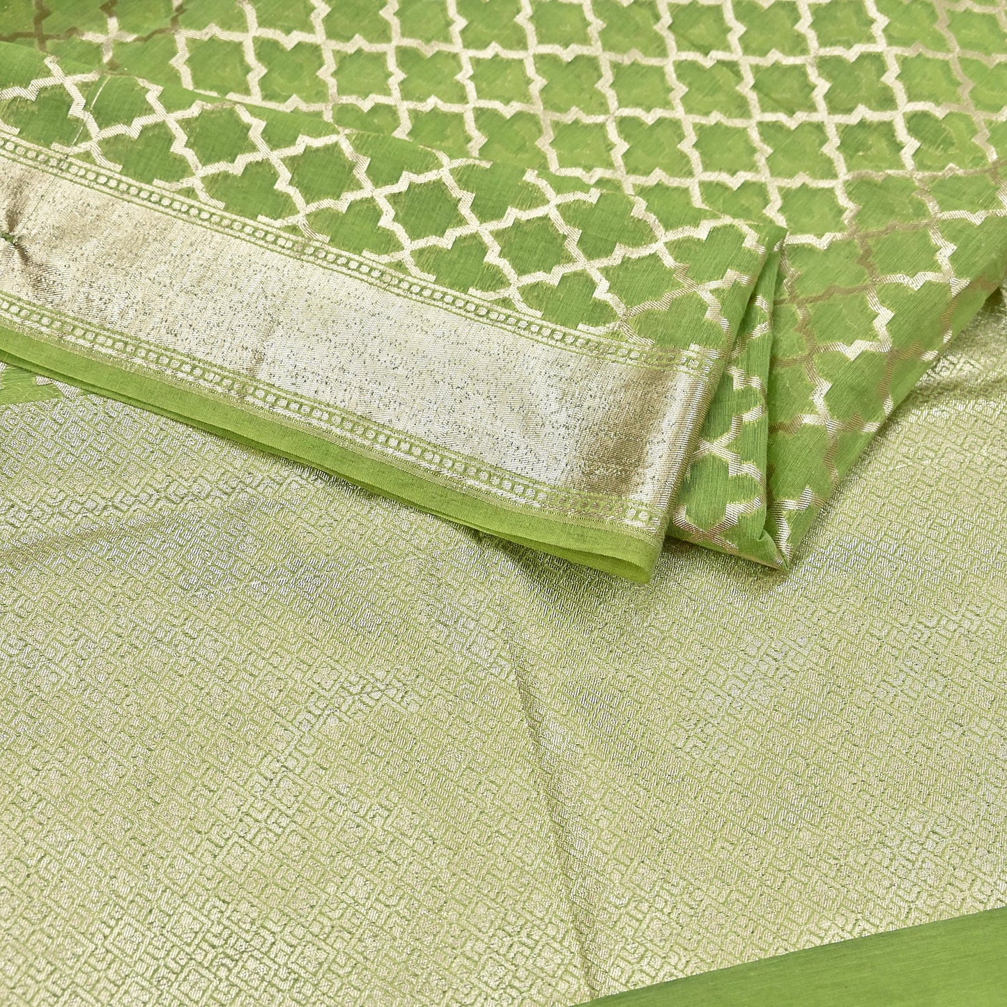 Indian Vintage Green Chanderi Brocade Dupatta Floral Zari Woven Scarf veil fringes work