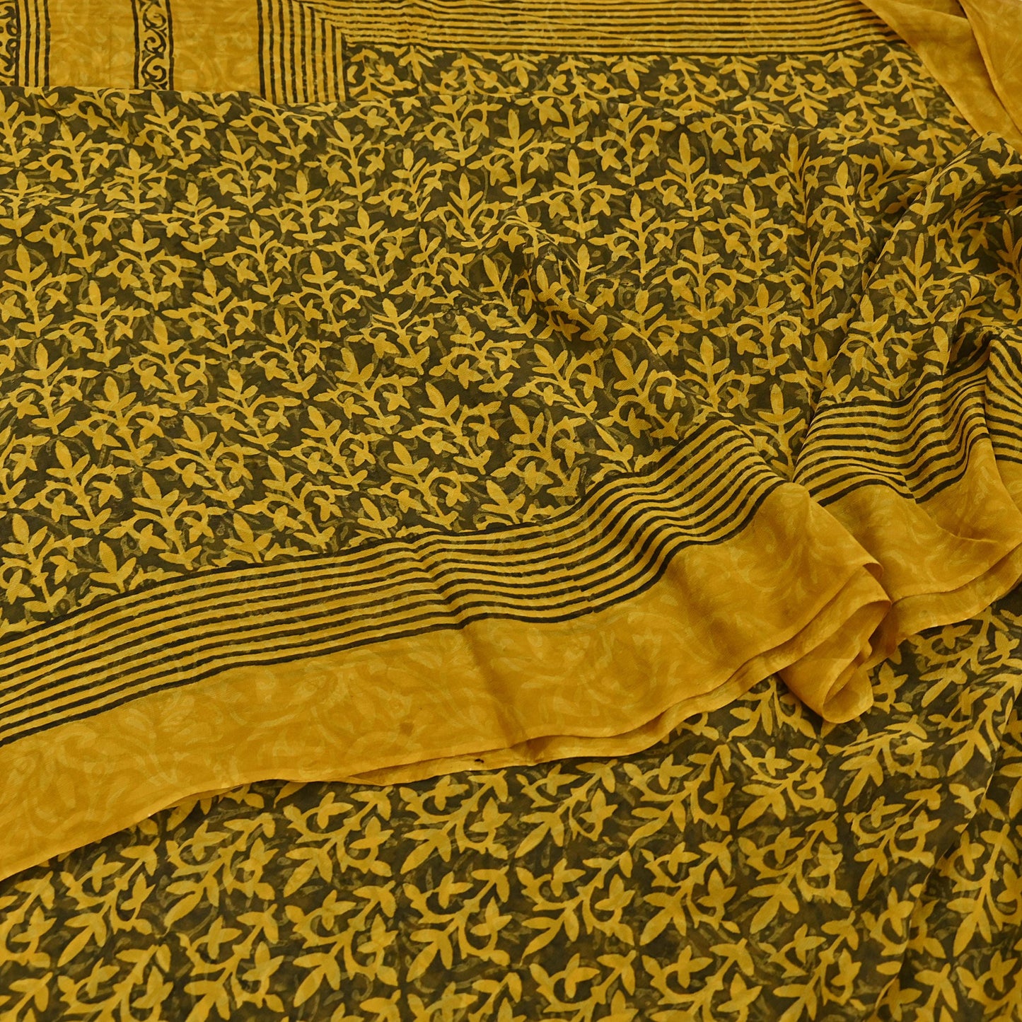 Indian Vintage Sari Yellow & Green Pure Georgette Silk Printed Saree 5Yd Craft Fabric Sewing Quilting Dress making Crafting Quilting Upcycle