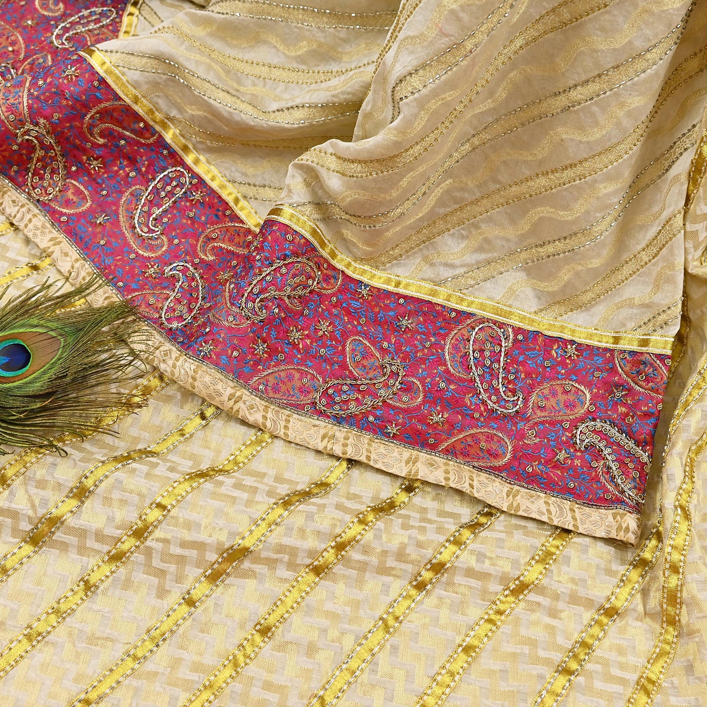 Indian Vintage Heavy Sarees Ivory Pure Cotton Hand Embrooidered Sari 5yd Ethnic Floral Craft Fabric Dress making Upcycle