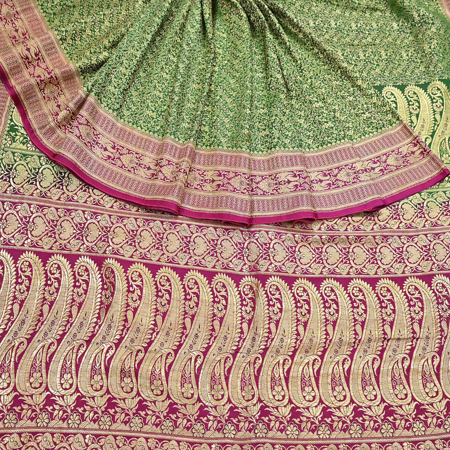 Vintage Banarasi Silk Saree Green & Purple Heavy Satin Silk Brocade Fabric Golden Zari Bridal Wedding Crafting 5Yard