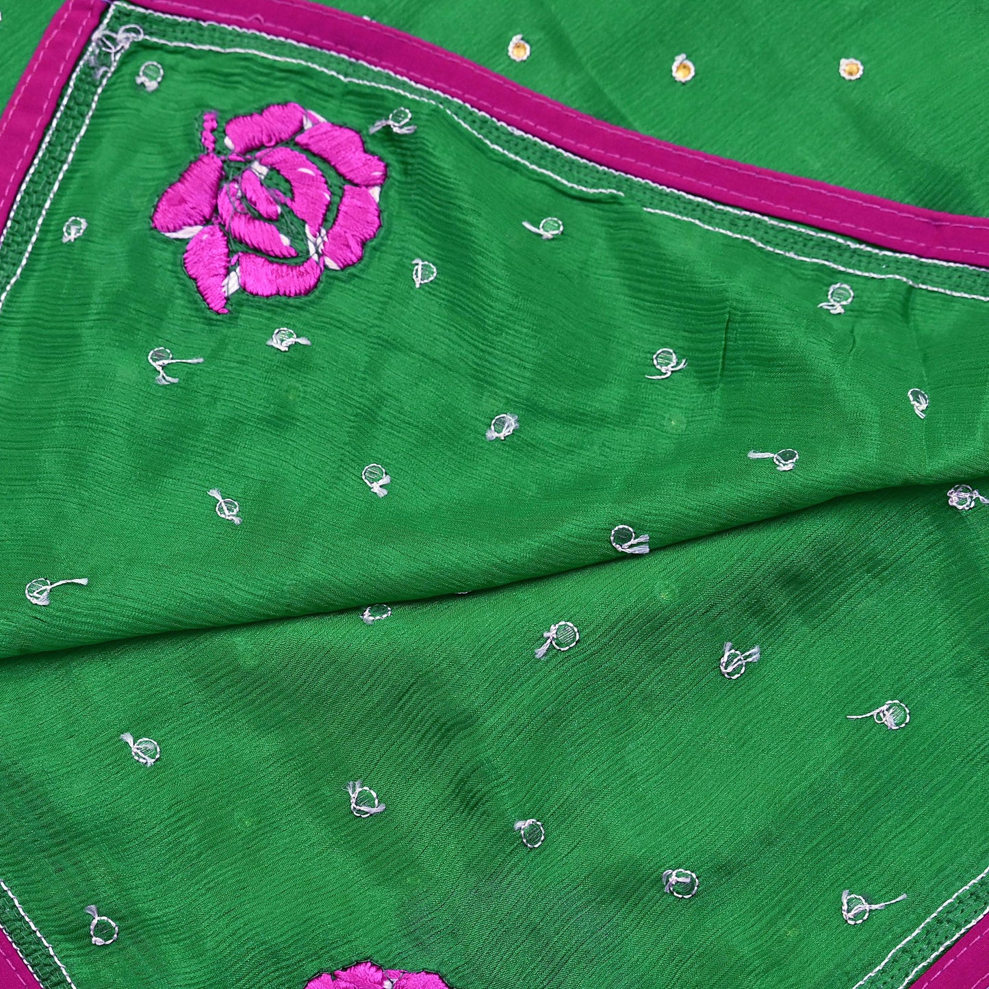 Indian Vintage Green Dupatta Long Stole Pure Silk Hand Embroidered Scarves Veil Scarf Wrap Hippie Boho