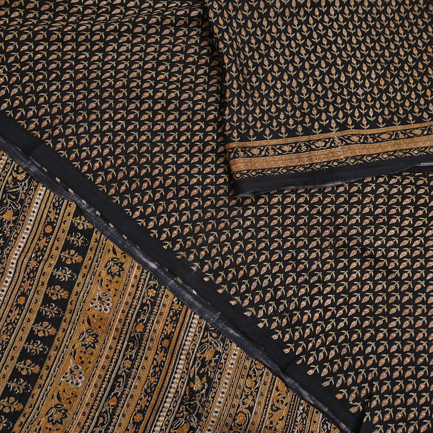 Indian Vintage Sari Black Printed Pure Silk Sarees Craft Fabric 6yd Sewing Floral Soft Dress Designing  for Crafting Quilting Upcycle Wrap