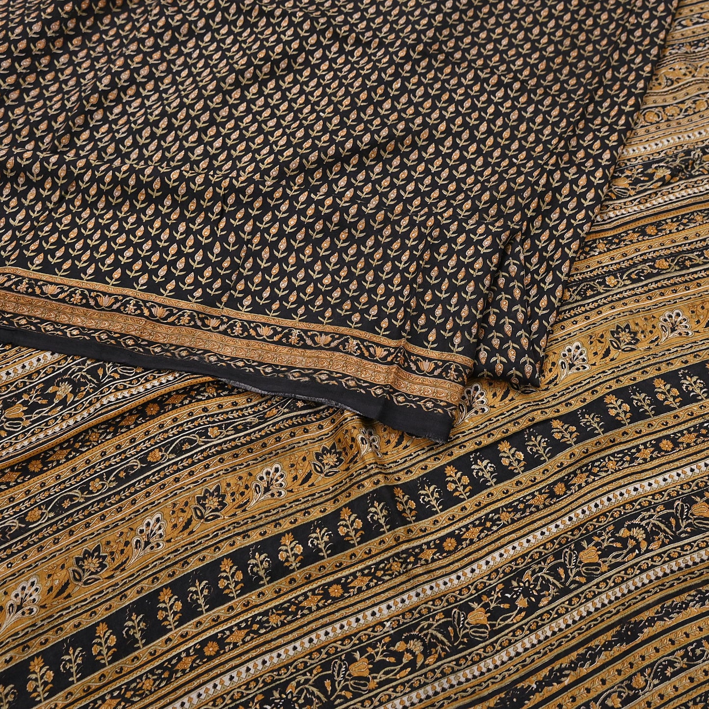 Indian Vintage Sari Black Printed Pure Silk Sarees Craft Fabric 6yd Sewing Floral Soft Dress Designing  for Crafting Quilting Upcycle Wrap