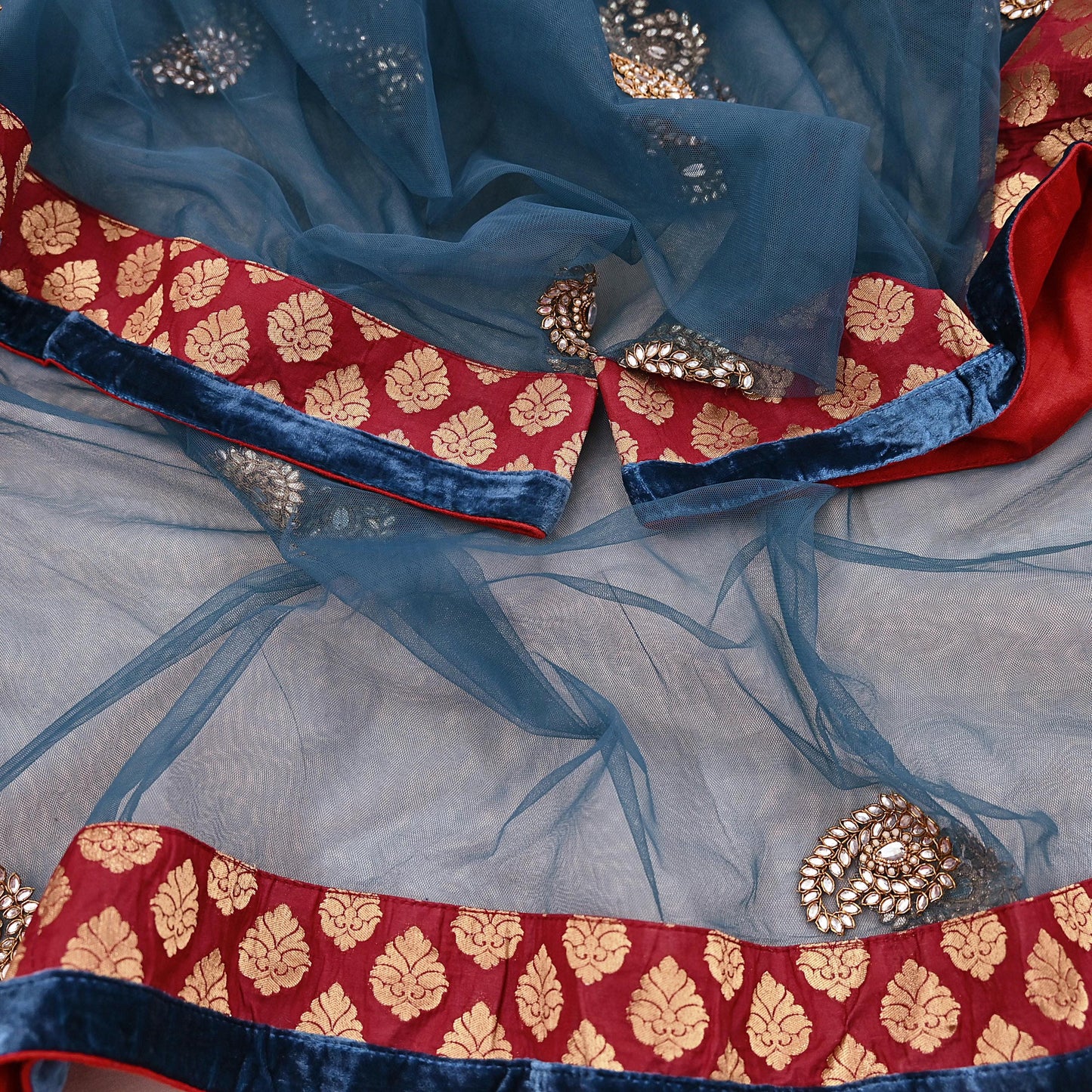 Indian Vintage Heavy Bridal Dupatta Teal Blue Net Mesh Long Stole Hand Embroidered Scarves Wedding/Party Wear