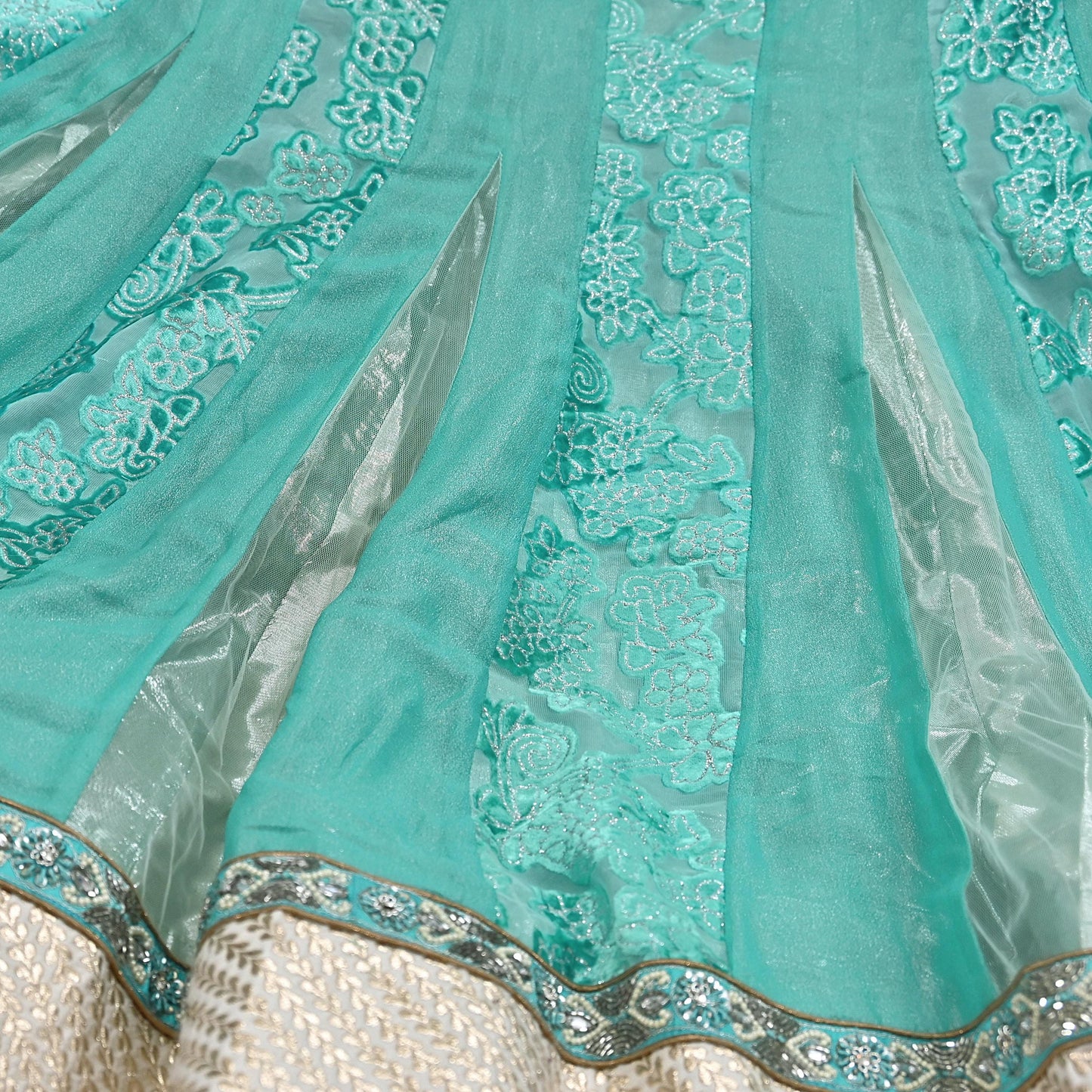 Indian Vintage Sage Green Pure Georgette Silk Hand Embroidered Skirt Bridal Party Wear Bollywood Lehenga Zardozi/ Dabka, Zari
