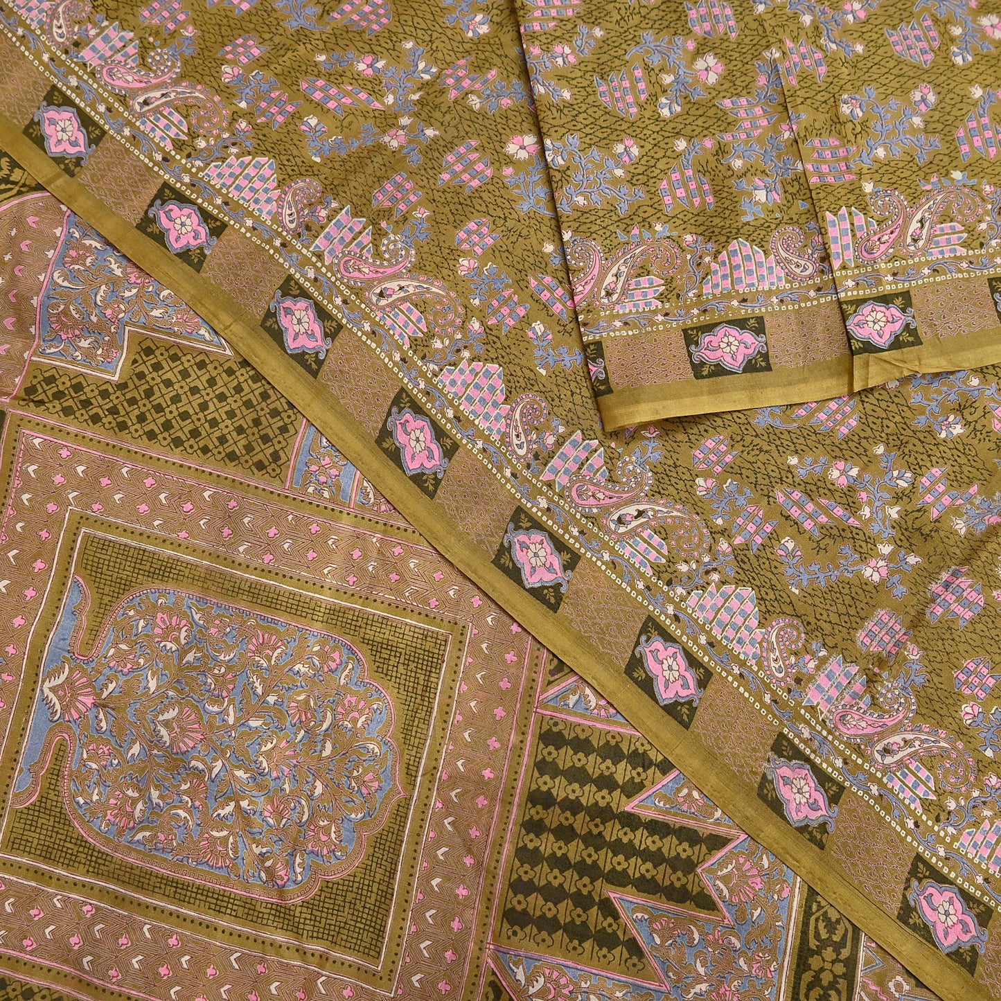 Vintage Green Pure Silk Saree Indian Printed Floral Silk Fabric 5 Yard Soft Sewing Material for Dressmaking, Quilting Crafts