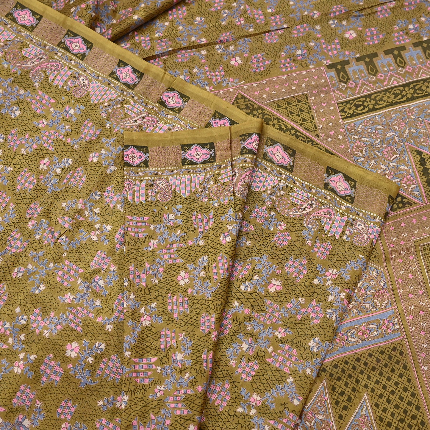Vintage Green Pure Silk Saree Indian Printed Floral Silk Fabric 5 Yard Soft Sewing Material for Dressmaking, Quilting Crafts