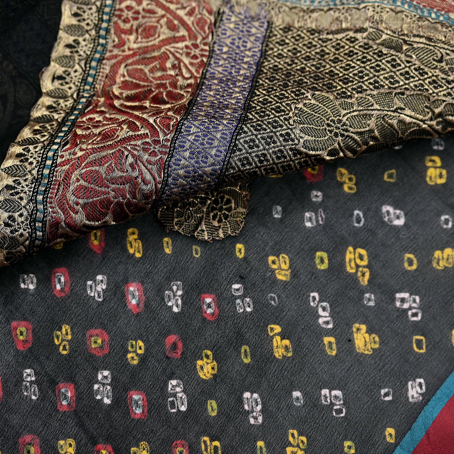 Indian Vintage Sari Black Pure Georgette silk Hand Woven Bandhani Sarees Ethnic Zari Wedding Saree