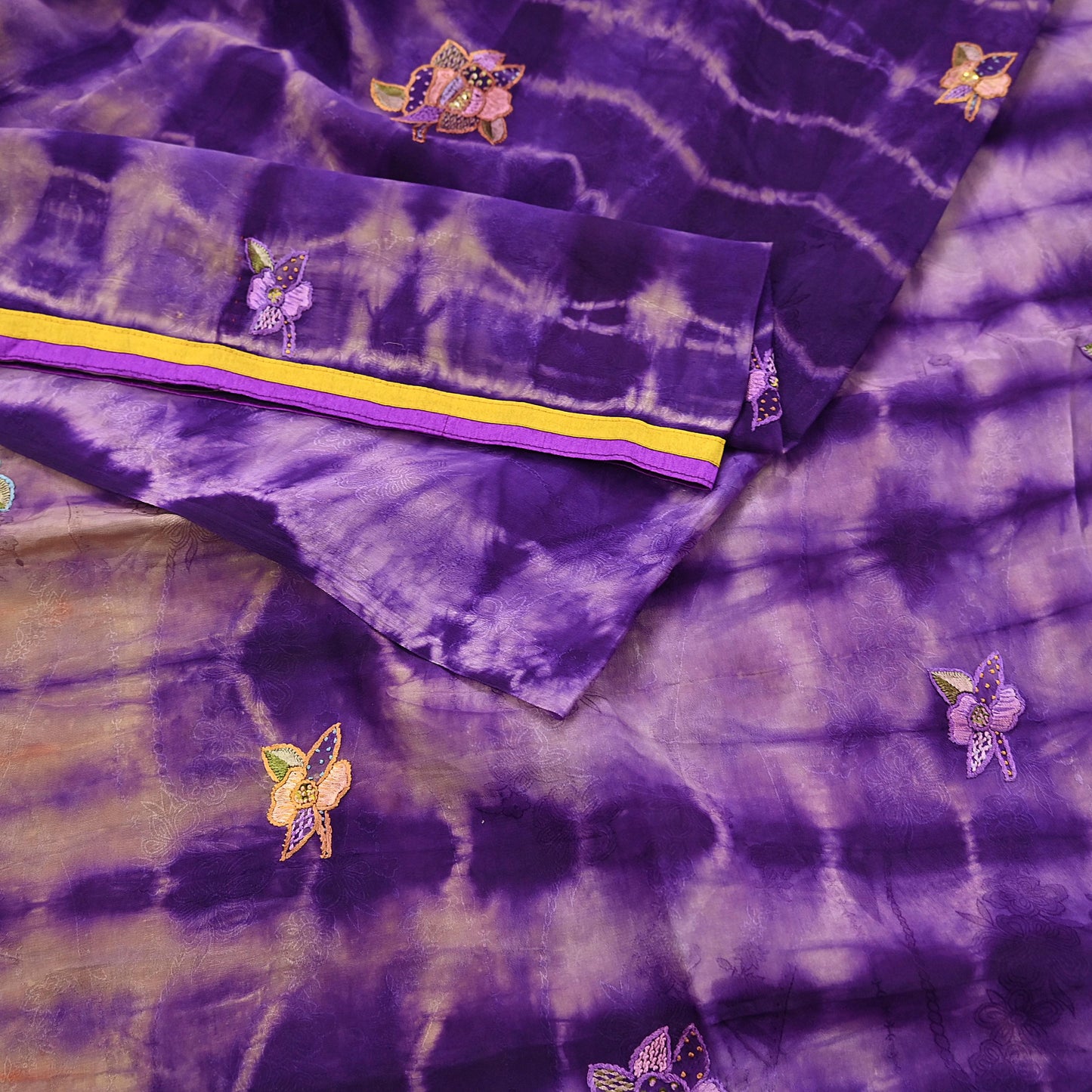 Indian Vintage Saree Brown & Purple Pure Crepe Silk Tie-Dye Embroidered Sari Fabric 6yard Sewing Floral Soft Zari