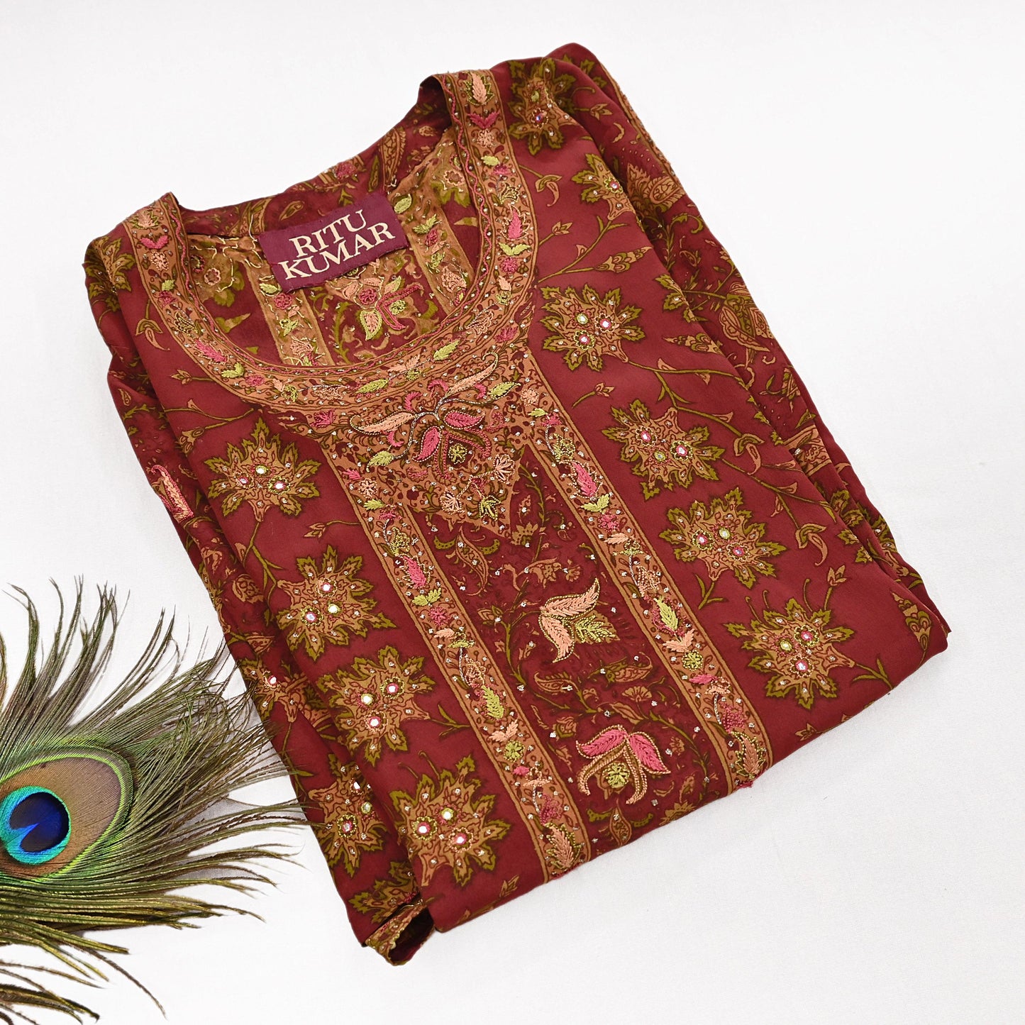 Indian Pre-Owned Rusty Red Pure Silk Hand Embroidered Ritu Kumar Designer 3 Piece Suit Set (Kurta + Dupatta + Salwar)