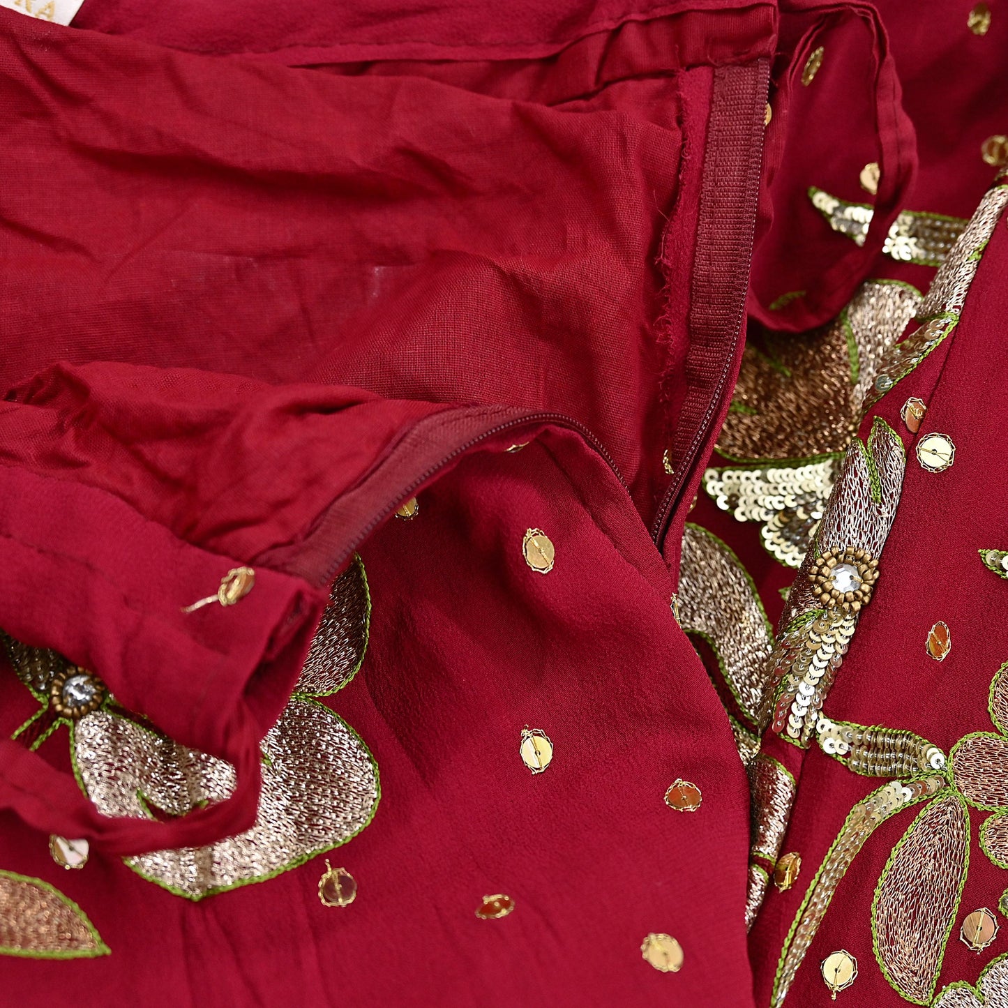 Indian Vintage Heavy Red Pure Georgette Silk Hand Embroidered Lehenga/Dupatta party Wear Zardozi/ Dabka, Zari