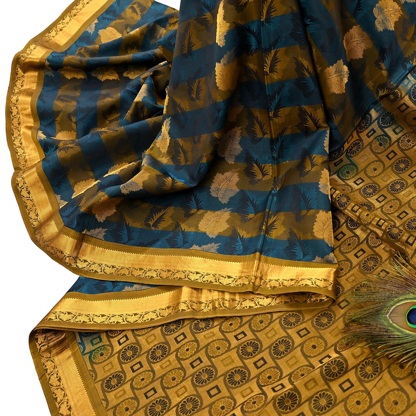 Indian Vintage Heavy Blue & green Kanjivaram Saree 100% Pure Silk Sari Metallic Golden Zari 5Yd Floral Crafting Dress making