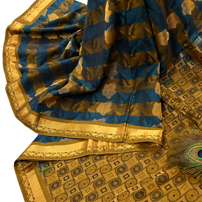 Indian Vintage Heavy Blue & green Kanjivaram Saree 100% Pure Silk Sari Metallic Golden Zari 5Yd Floral Crafting Dress making