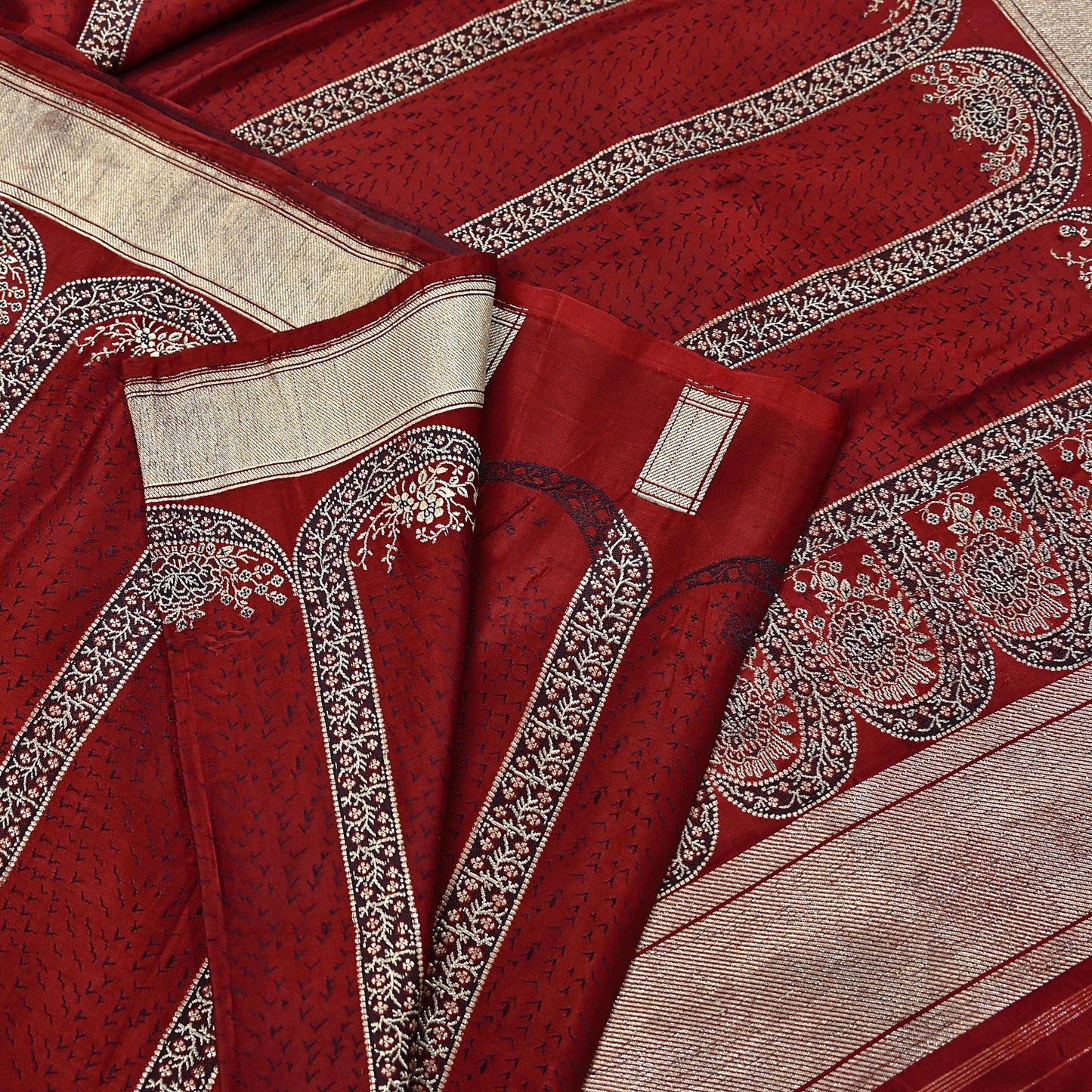 Vintage Banarasi Saree Pure Satin Silk Woven Brocade Zari Fabric Maroon Heavy Craft Sari 5 Yards Indian Antique Textile Dress Making