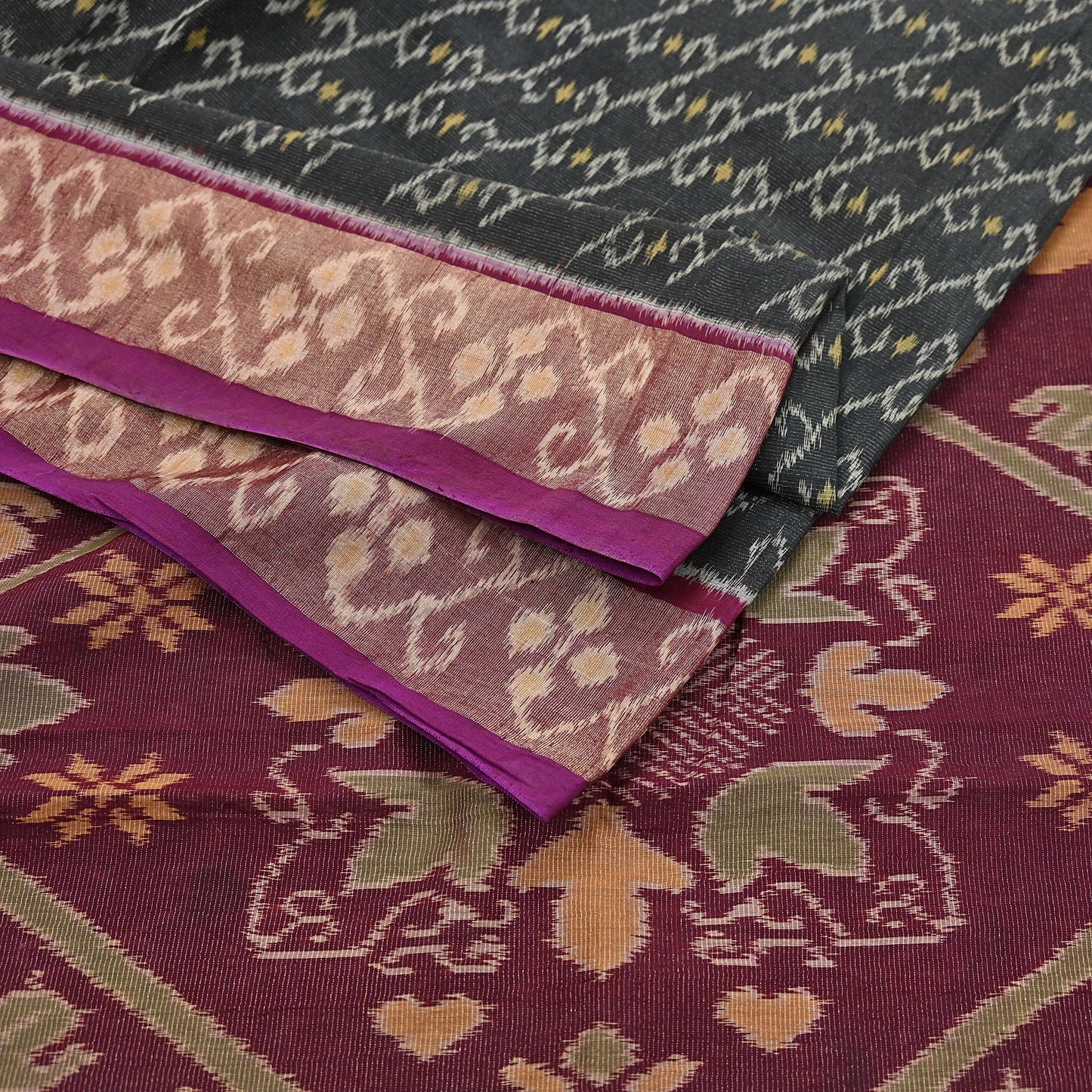 Indian Vintage Sari Maroon & Black Hand woven Sambalpuri Ikat Saree Pure Silk Craft Fabric 5Yd Ethnic Chackra Border Zari Dress making