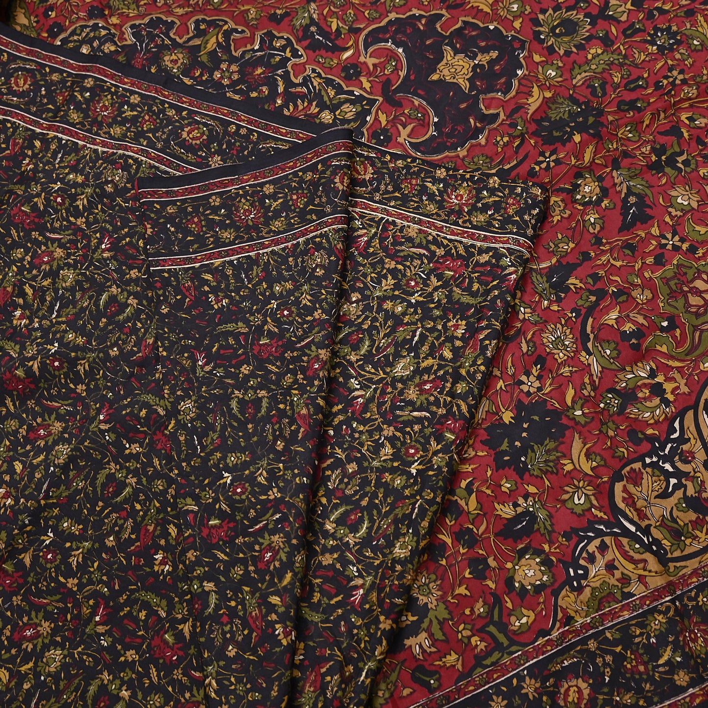 Indian Vintage Red & Black Pure Silk Printed Saree 6Yards Soft Floral Fabric for Dressmaking, Quilting, Crafting, Sewing, Dress Making