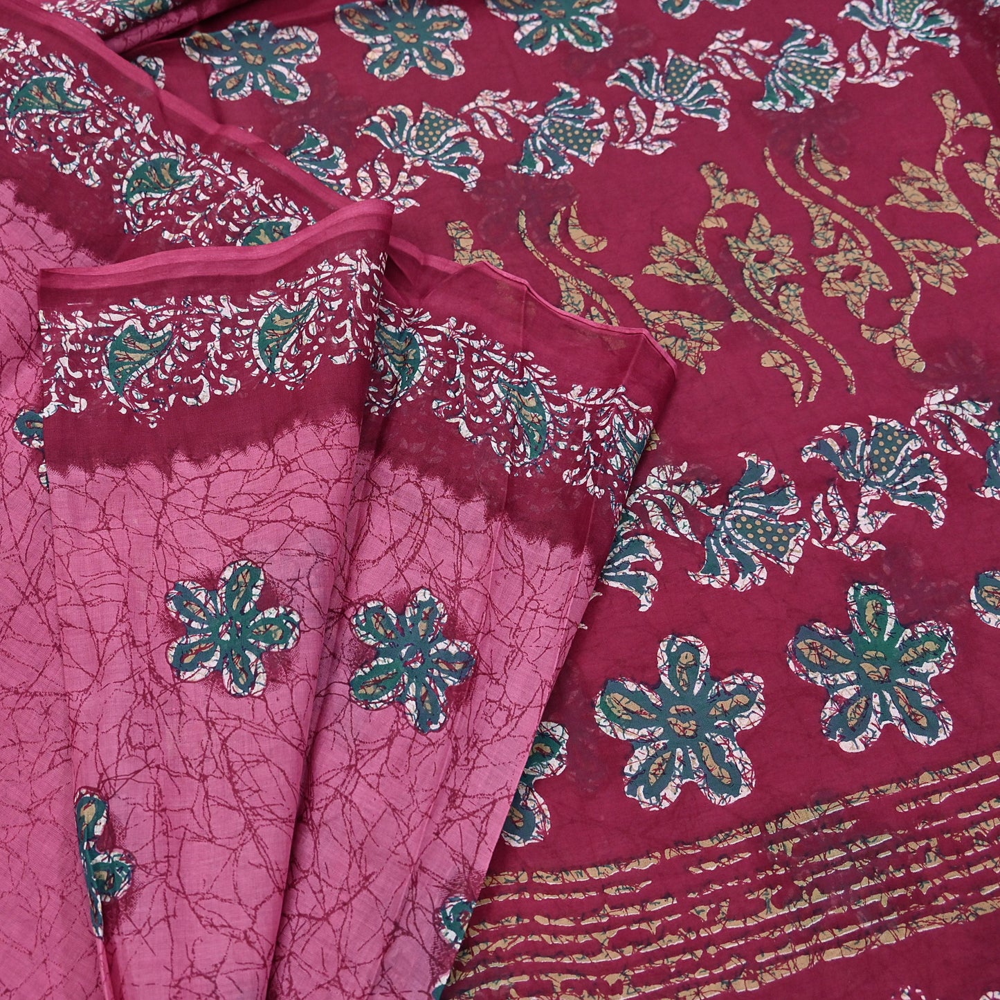 Indian Vintage Sari Pink & Red Batik Printed Saree 100% Pure Cotton 5Yd Craft Fabric Soft Sewing Sarong Wrap Boho Quilting Dress Making