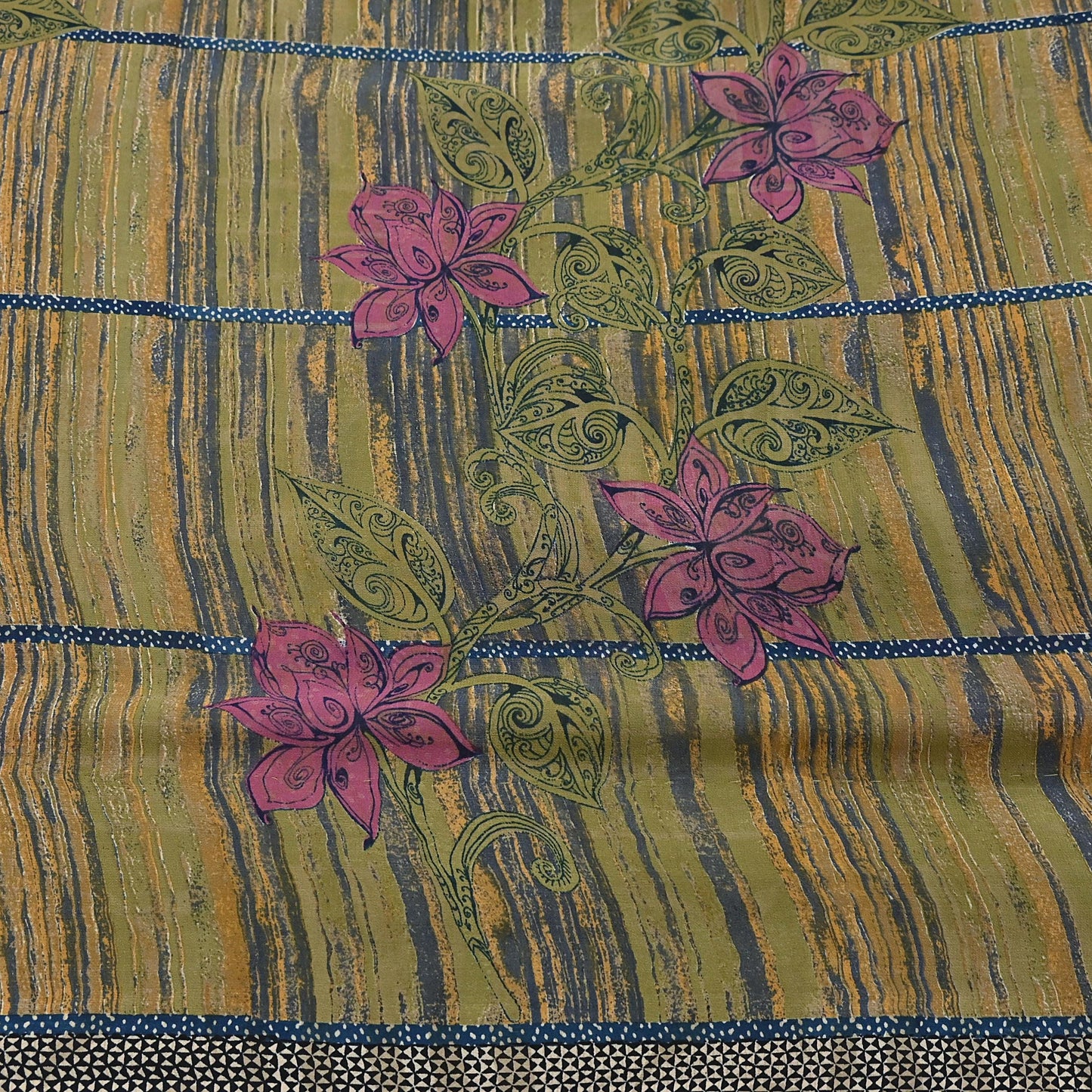 Indian Vintage Sari Green 100% Pure Georgette Silk Hand Printed Sarees Sewing 5yd Craft Fabric Soft Dress Designing for Crafting