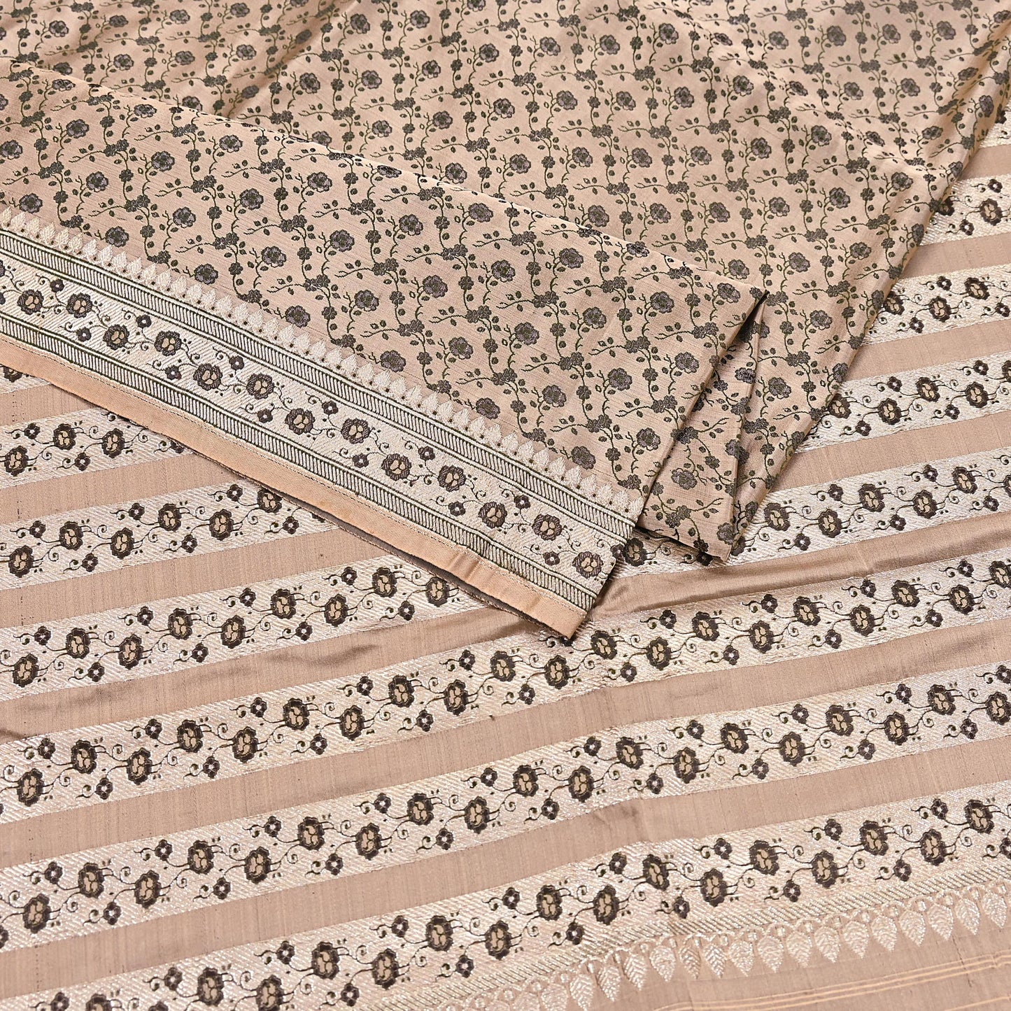 Indian Vintage Sari Beige Heavy Pure Silk Woven Banarasi Brocade Saree Fabric 5Yd Ethnic Dress making Crafting Bollywood Dress Designing