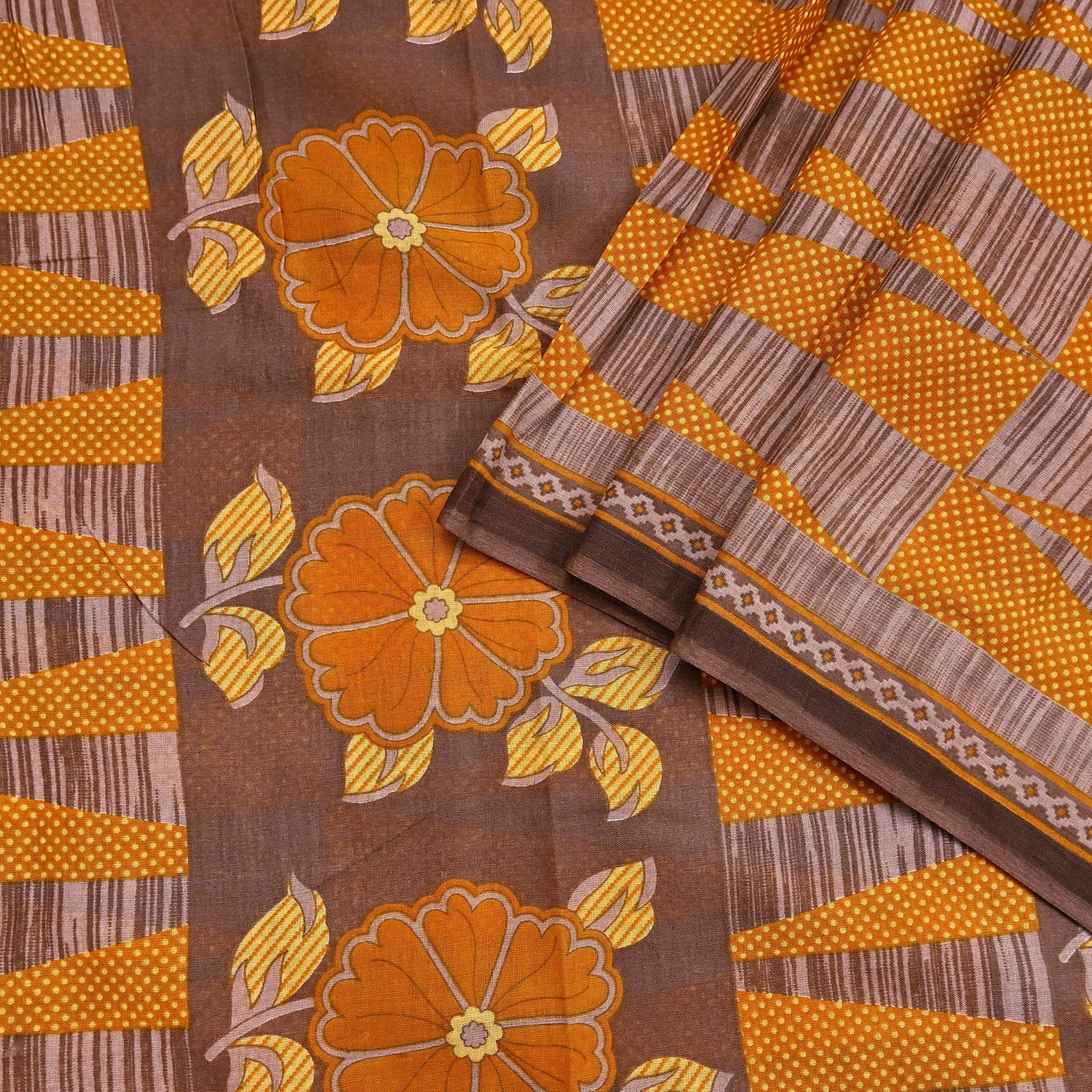 Indian Vintage Sari Brown Printed 100% Pure Cotton Saree Craft Fabric 5Yd Soft Sewing Sarong Wrap Boho Dress Making Quilting